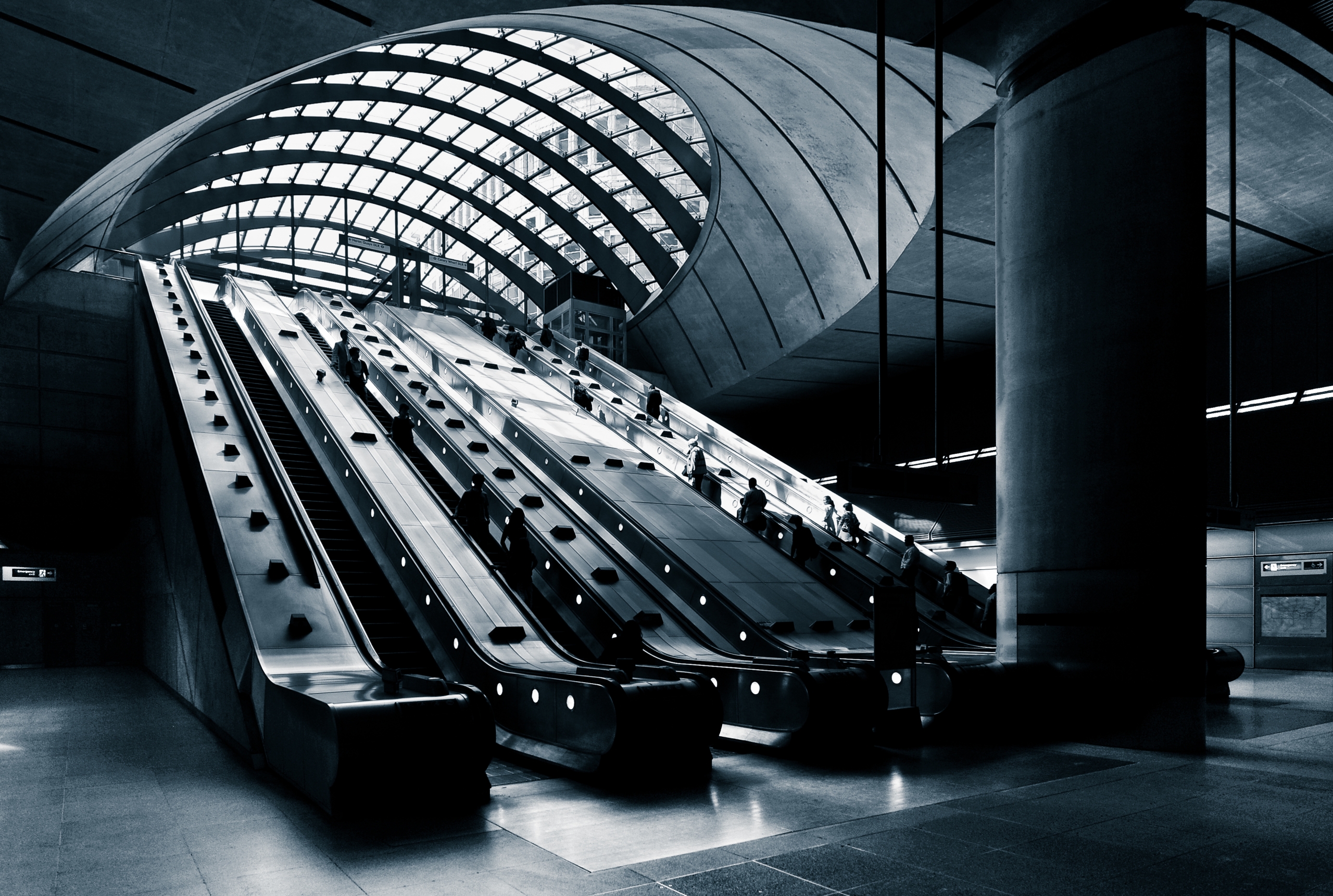 man made, escalator, black & white, people Smartphone Background