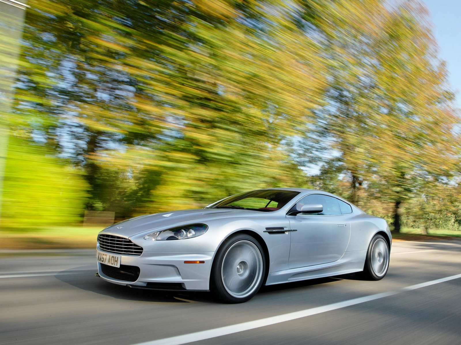 Baixar papel de parede para celular de Transporte, Automóveis, Aston Martin gratuito.