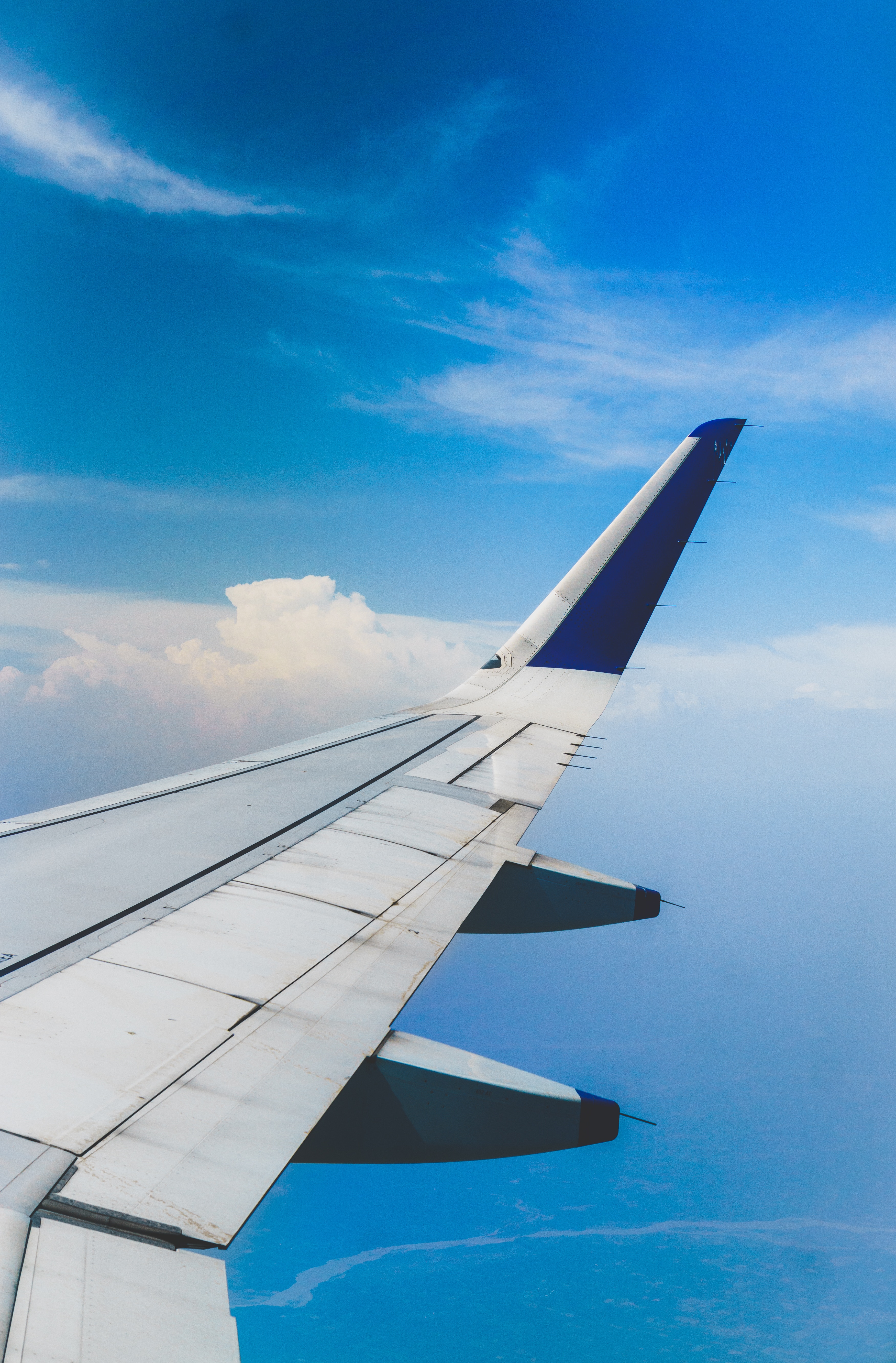 Free Airplane Wing Wallpapers