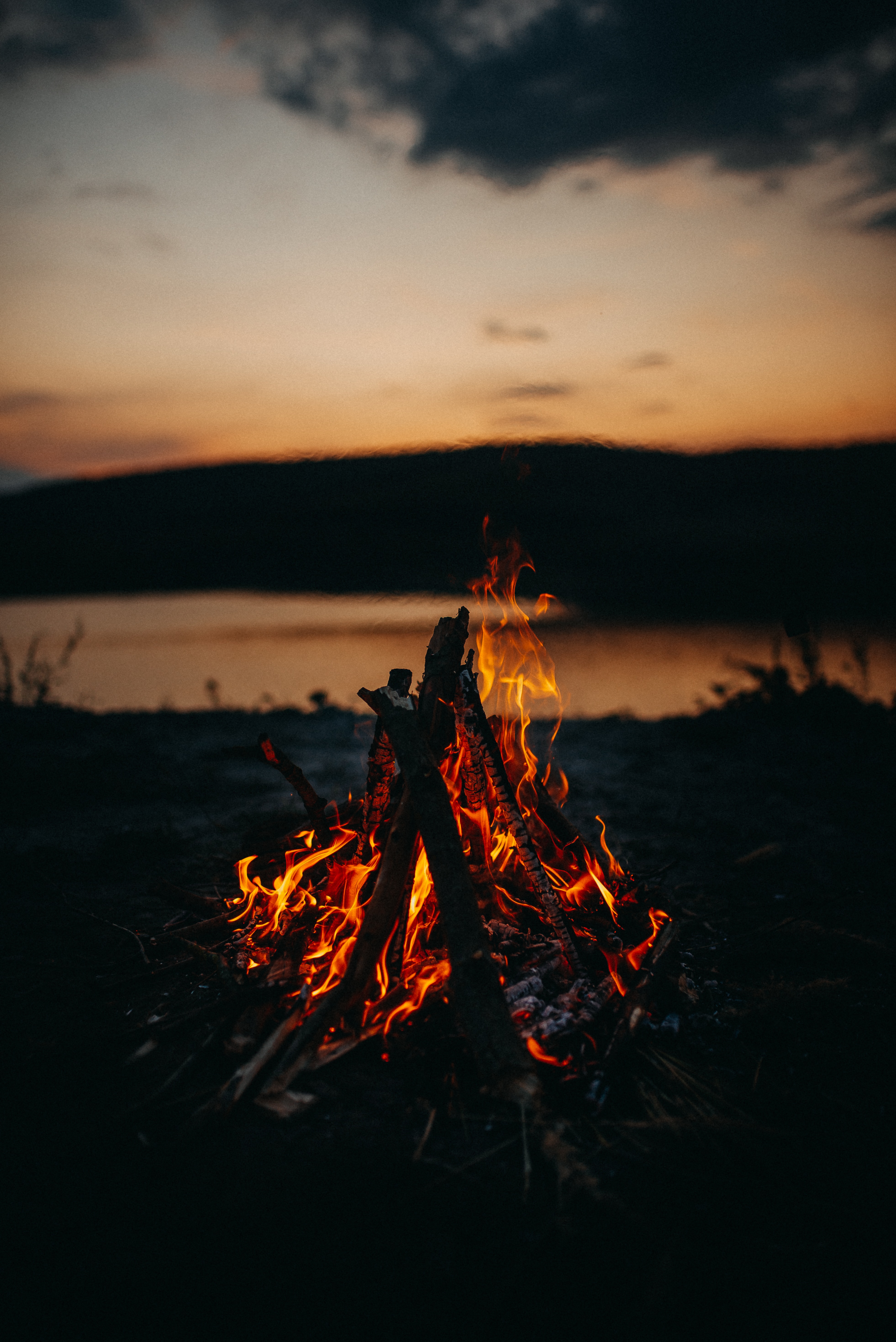 dark, flame, fire, bonfire, twilight, dusk HD wallpaper
