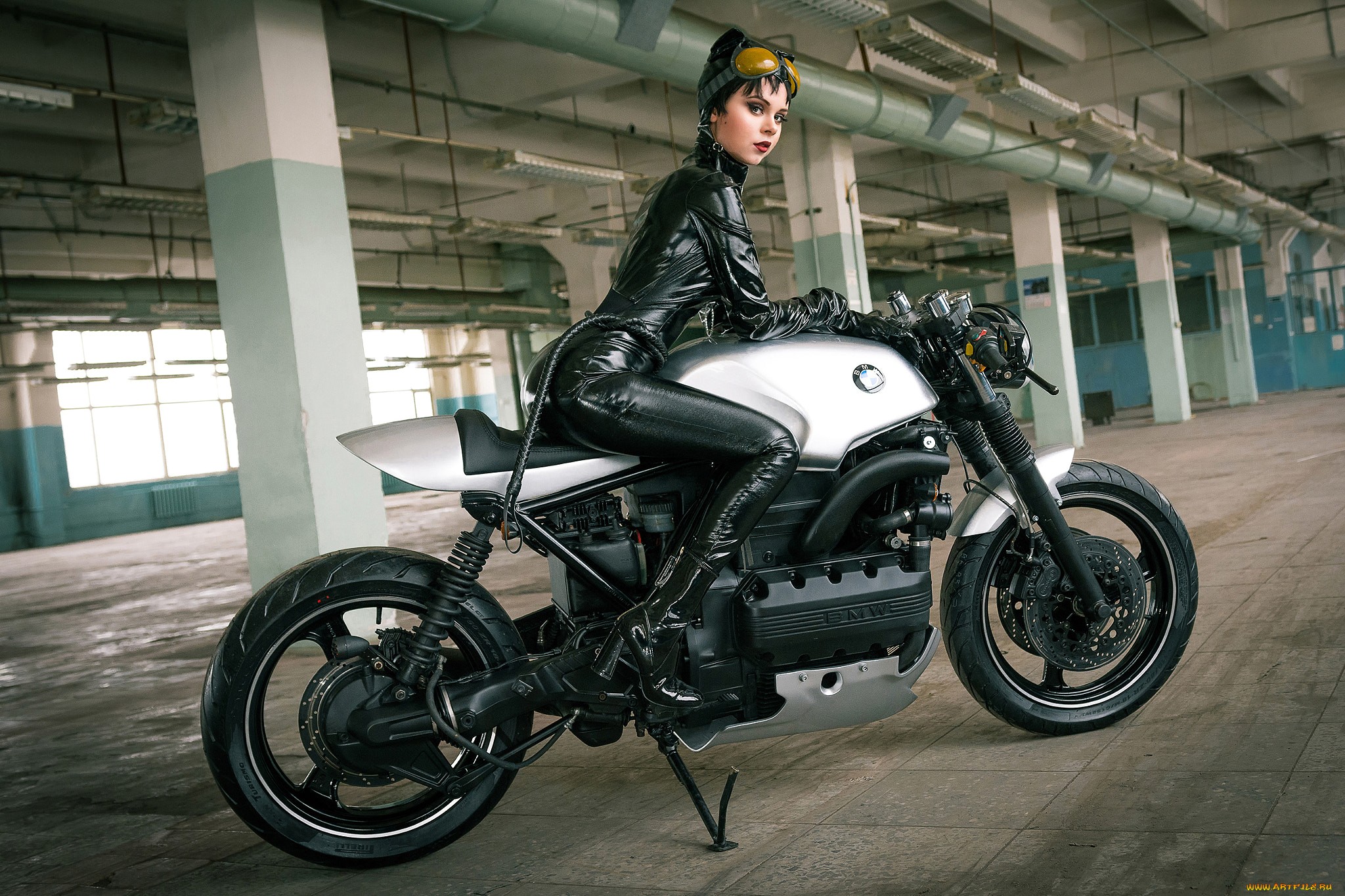 bike, women, cosplay, black hair, bmw, brown eyes, catwoman, goggles, latex, lipstick, model, motorcycle, whip