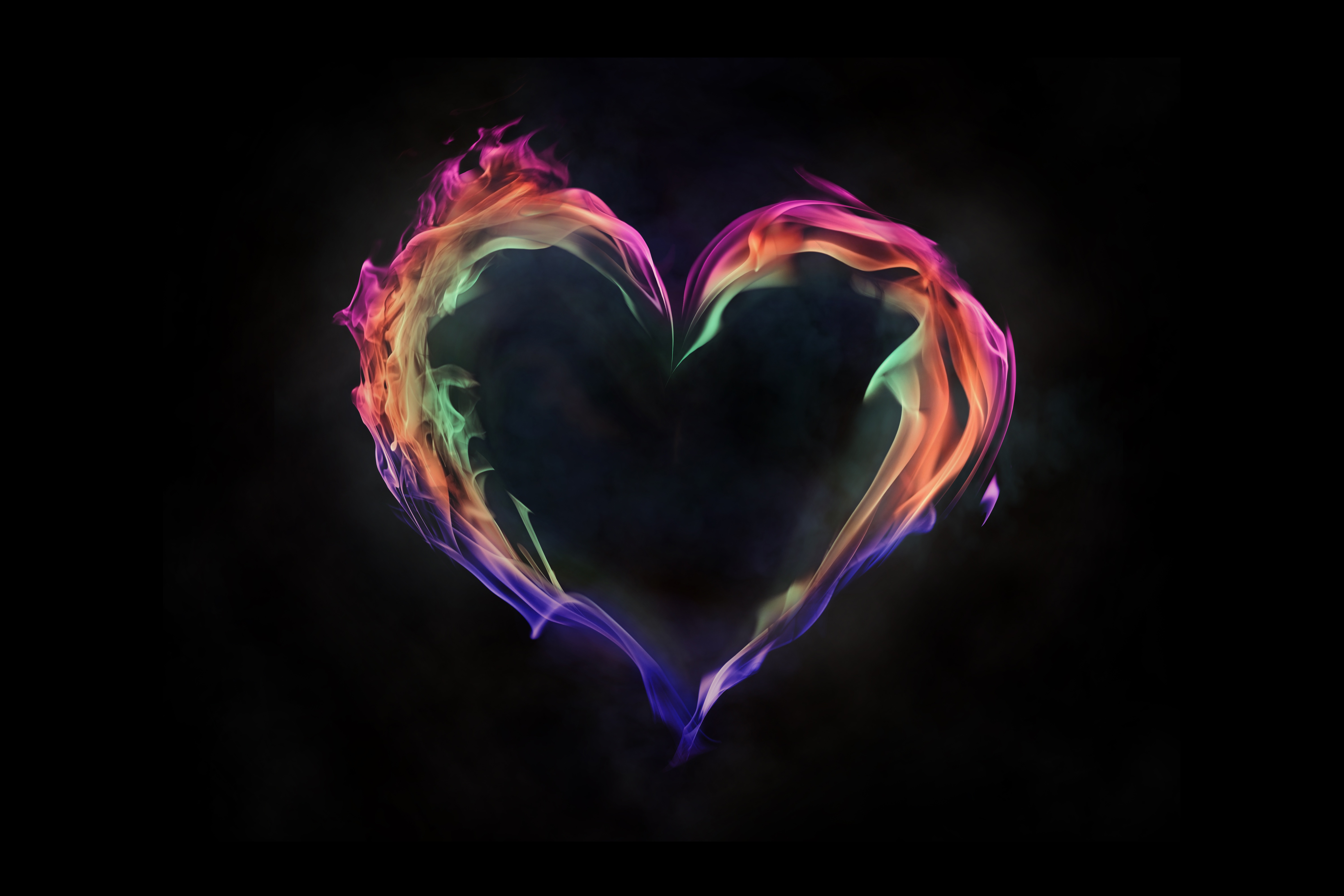 3 на красивом фоне. Сердце. Красивое сердце. Сердечко арт. Разноцветное сердце.