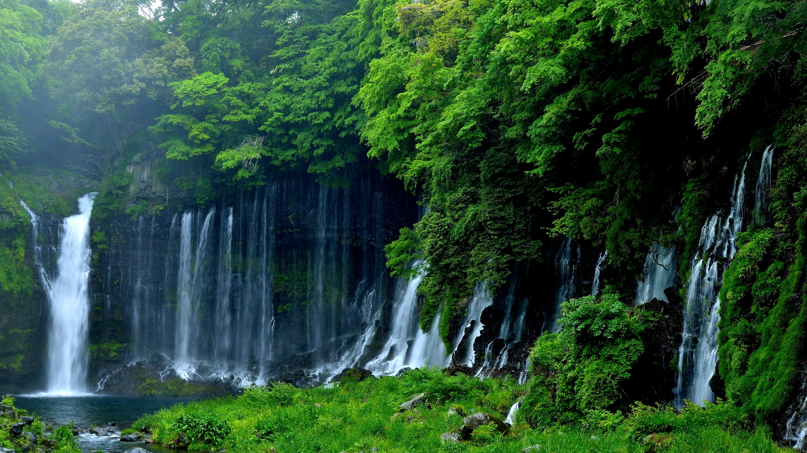 Япония Широито водопад