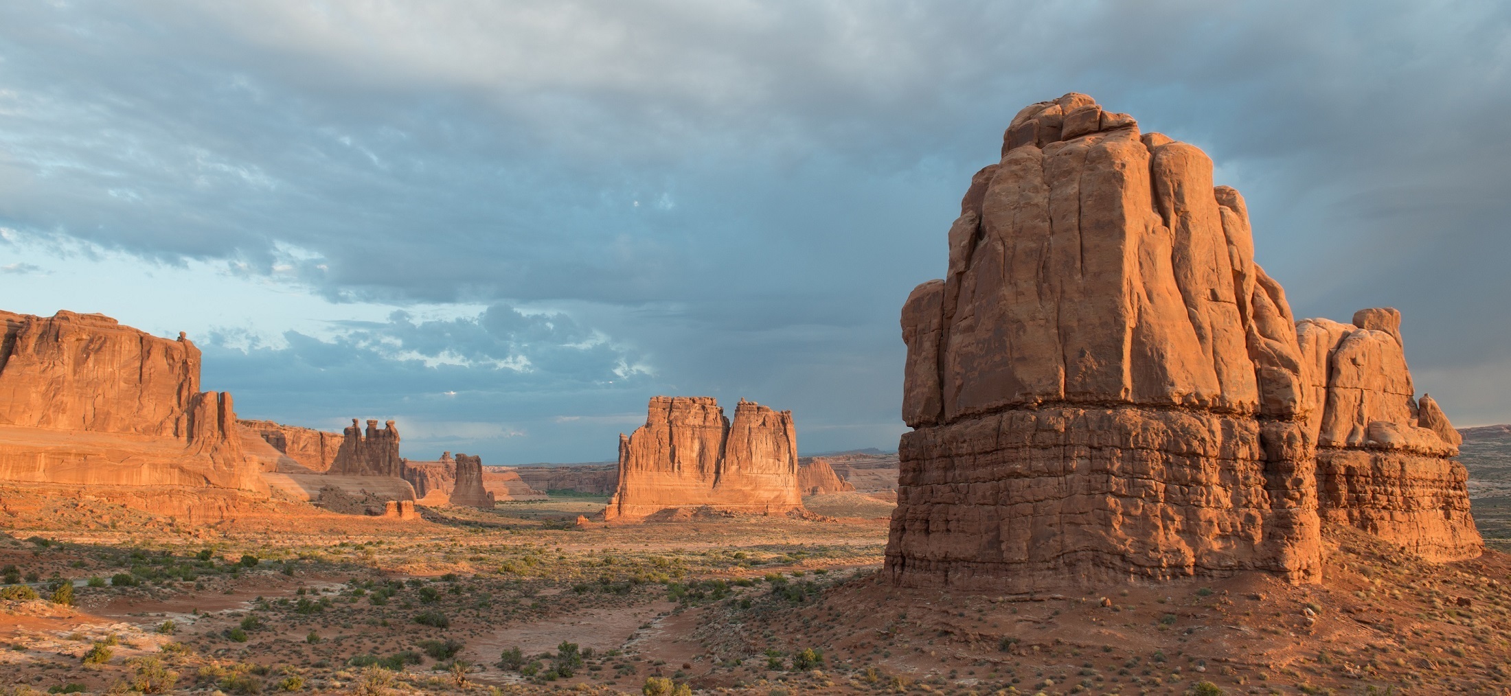 desert, earth, arches national park, landscape, nature, panorama, usa, utah, wilderness, national park phone background
