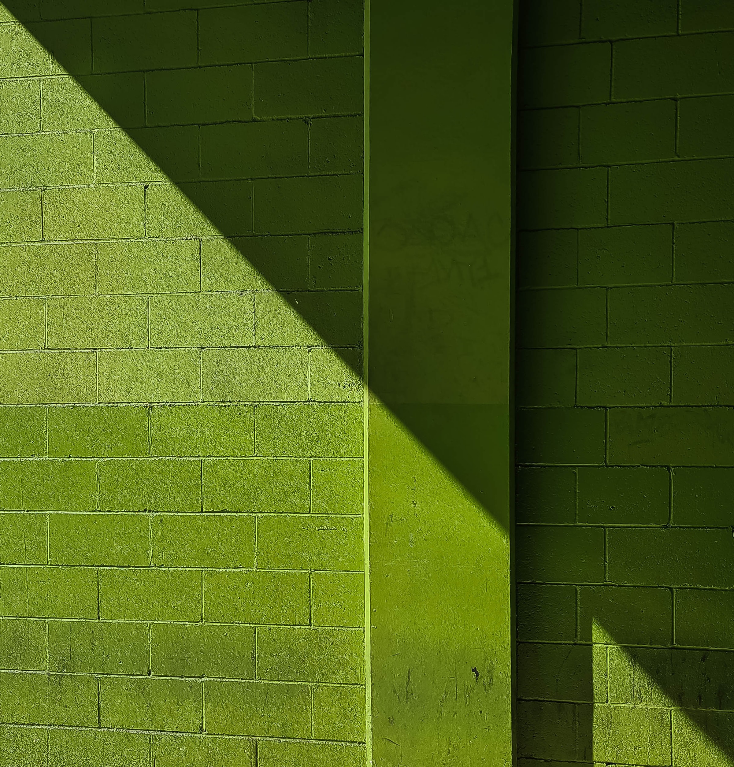 texture, green, textures, shadow, wall, bricks Phone Background