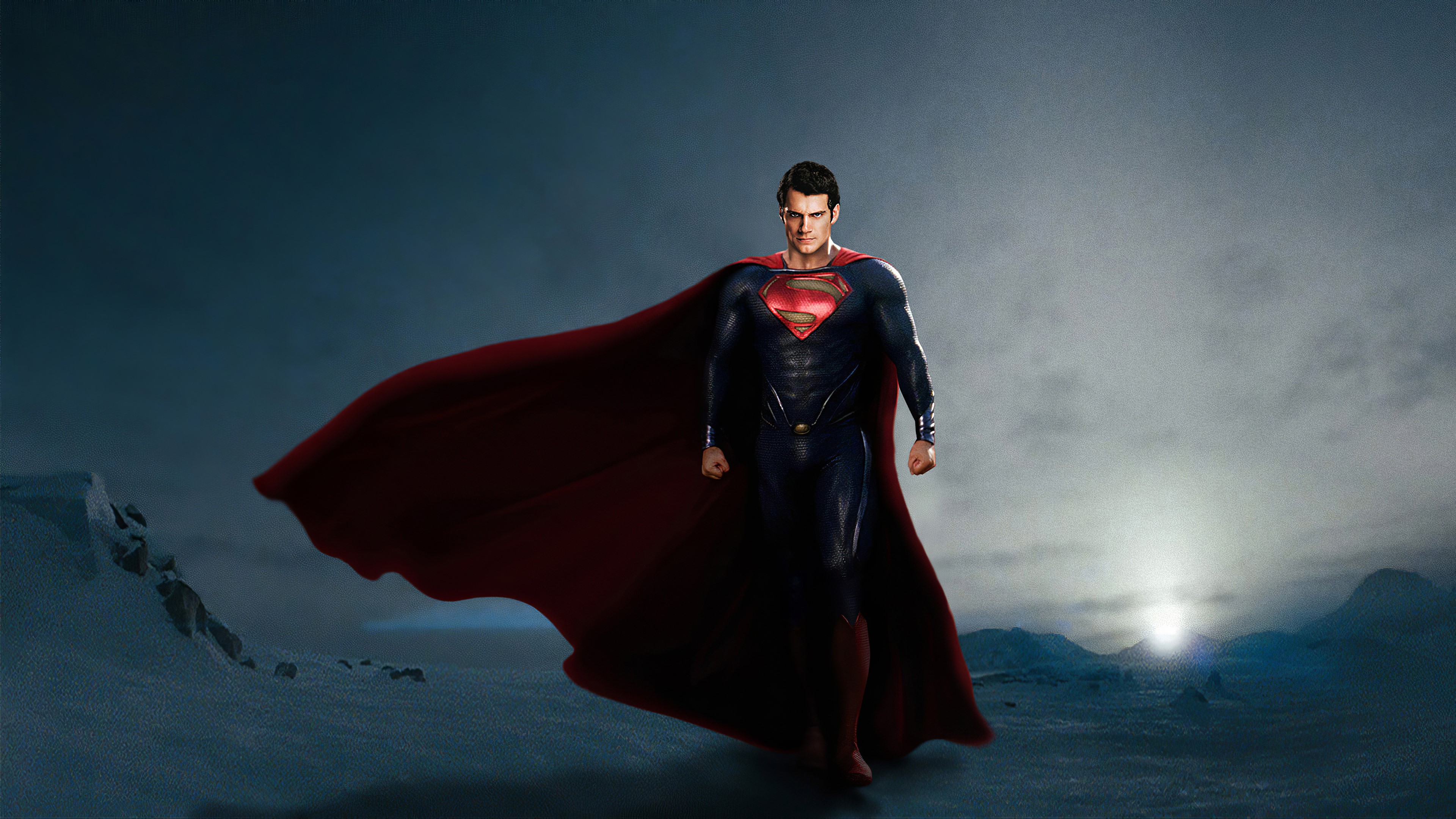 Супермен Генри Кавилл в полный рост