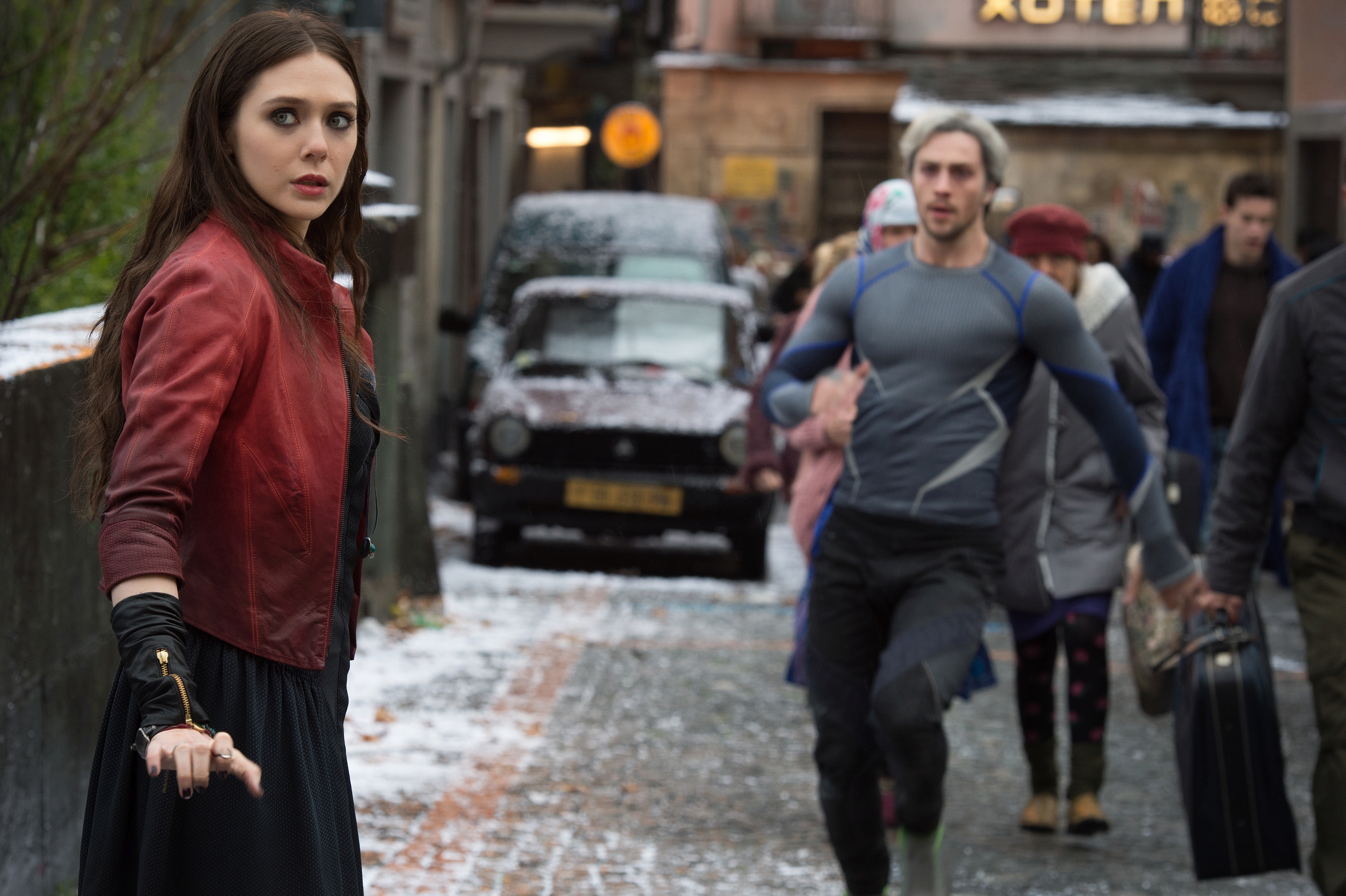 Download mobile wallpaper Movie, The Avengers, Scarlet Witch, Aaron Taylor Johnson, Avengers: Age Of Ultron, Quicksilver (Marvel Comics), Wanda Maximoff, Elizabeth Olsen for free.
