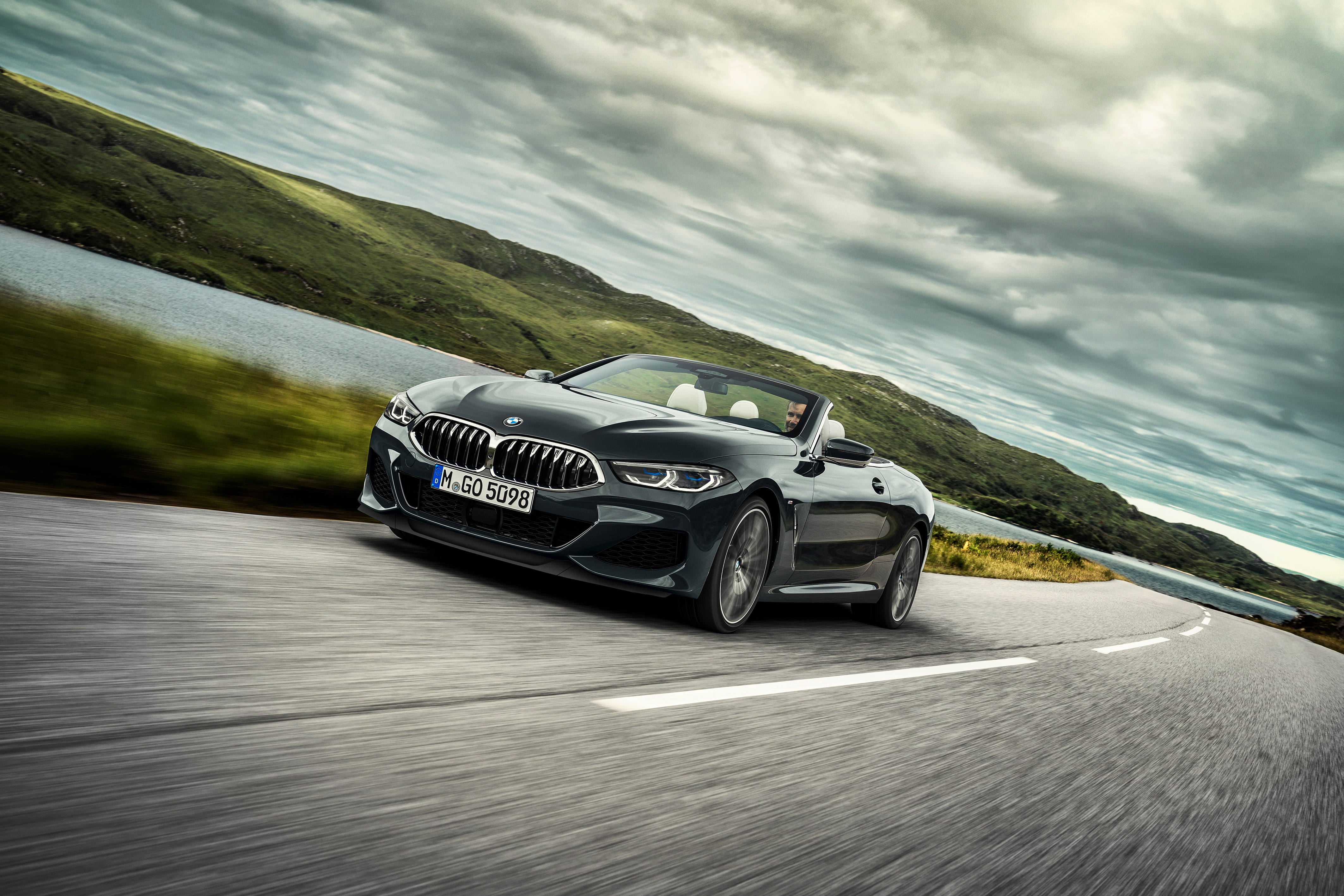 BMW m850i Black