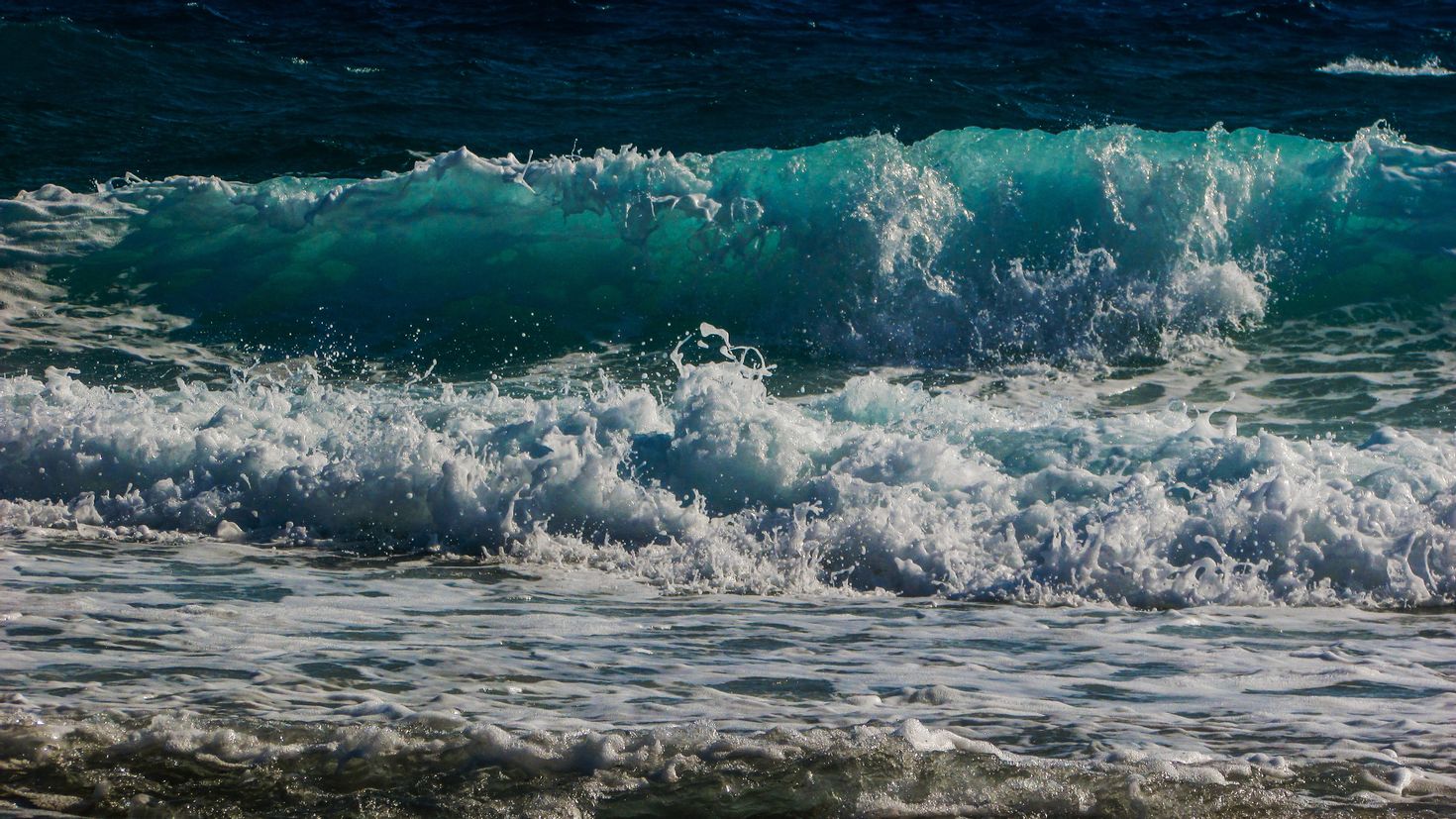 Волны волны плещутся волны песня. Море, волны. Океанические волны. Бушующее море. Волны Прибой.