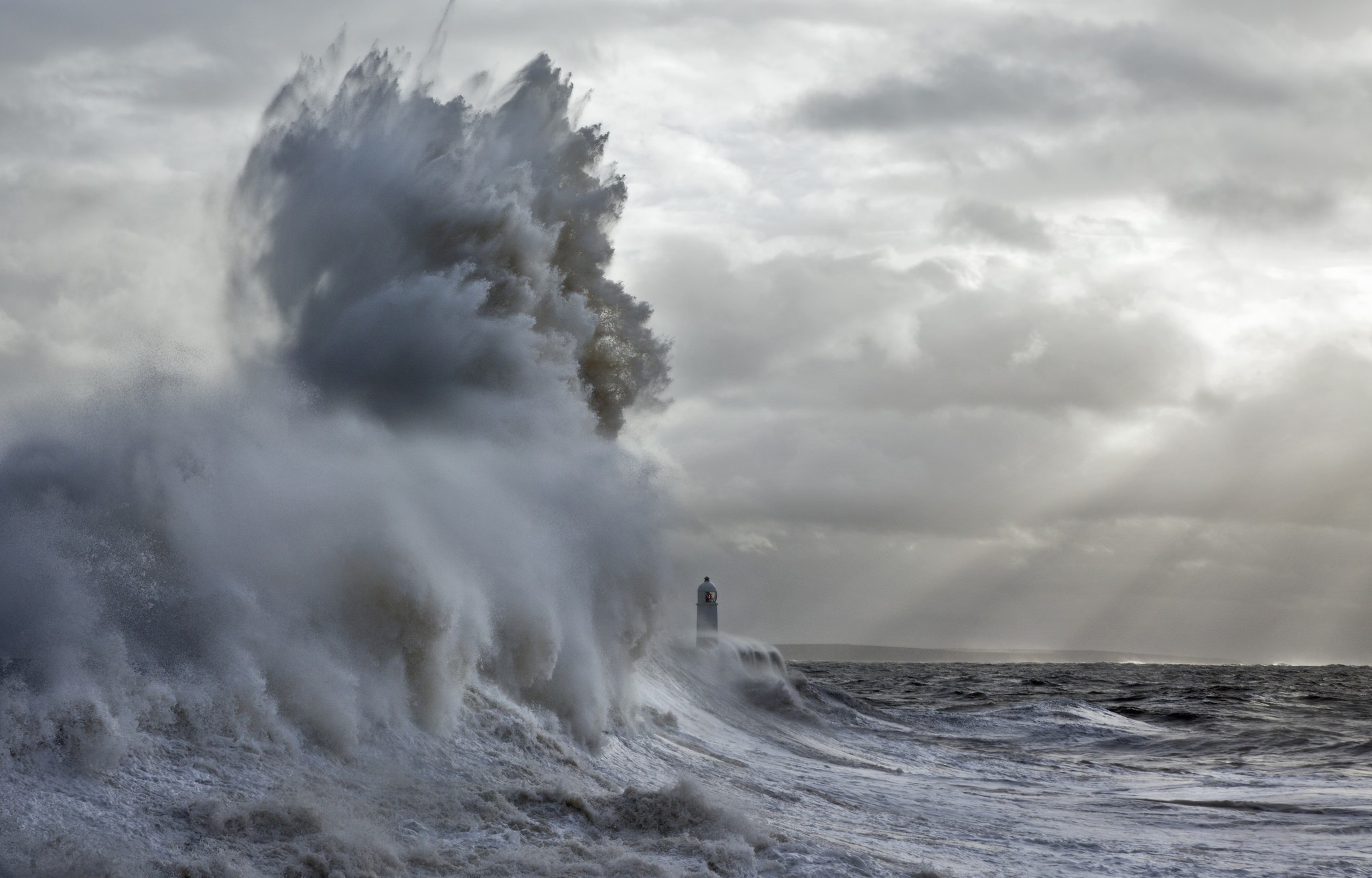 Природа шторма. Энди Симмонс пейзаж море шторм. Атлантический океан шторм. Ледовитый океан шторм. Тихий океан шторм.
