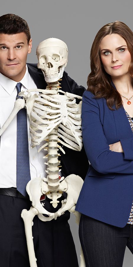 Номер телефона кости. Бреннан кости 2023. Bones Temperance Brennan.