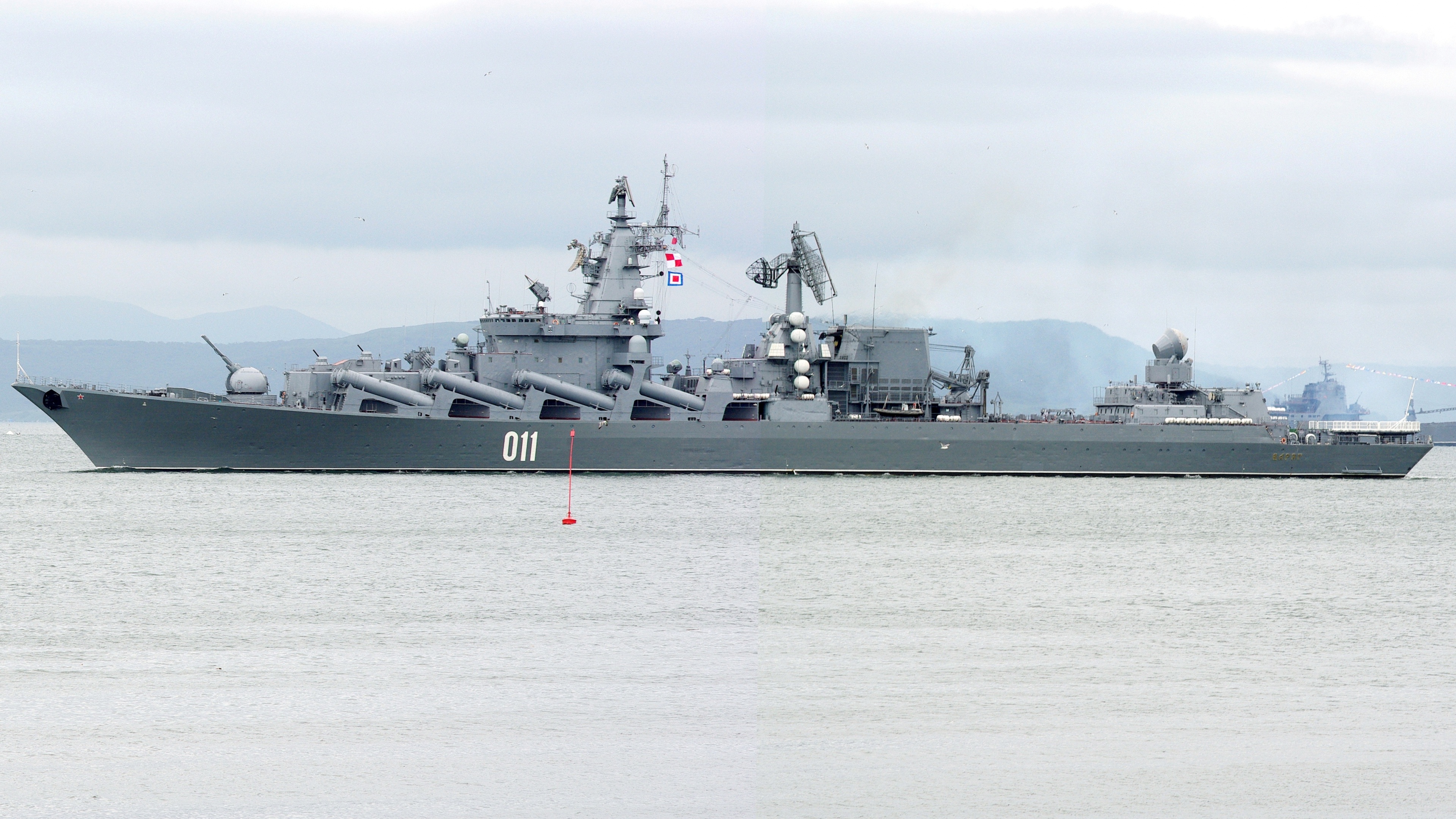 Mobile wallpaper military, russian navy, cruiser, russian cruiser varyag, warships