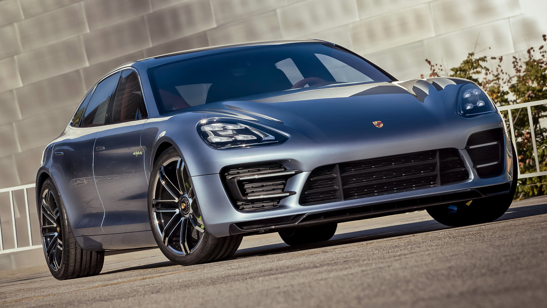 Porsche Panamera 2019 серый