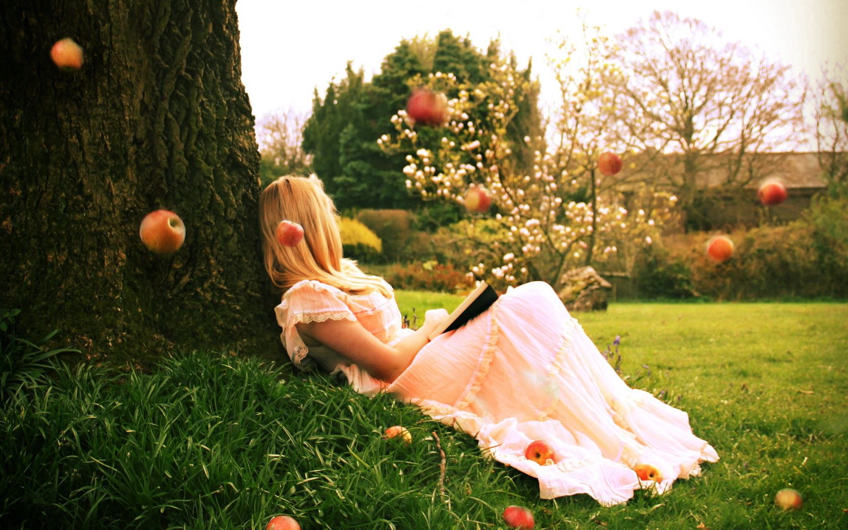 Download mobile wallpaper Miscellaneous, Miscellanea, Apples, Mood, Girl for free.