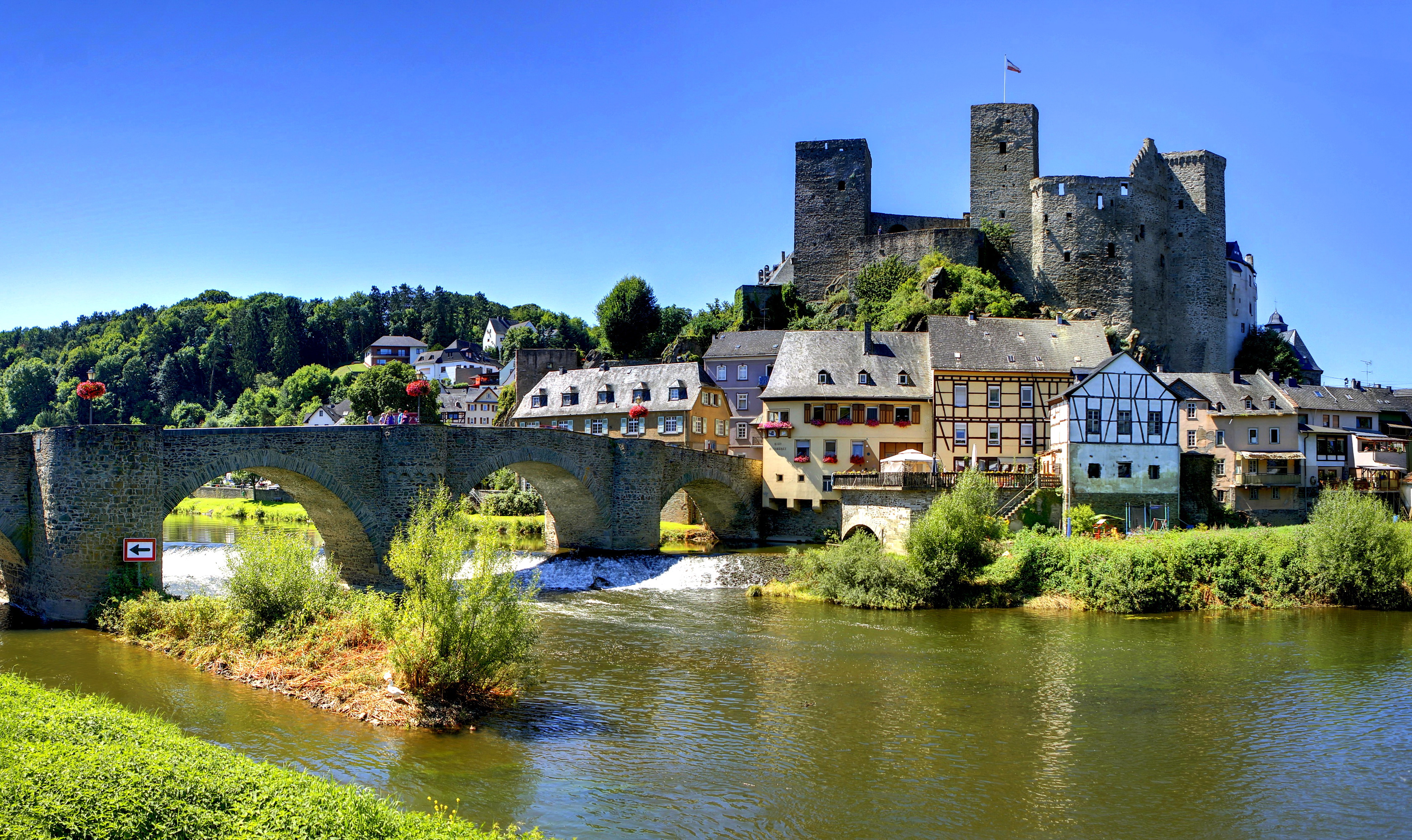 Germania. Рункель город Германия. Калльмюнц Бавария. Кохем Германия. Калльмюнц (замок, Бавария).