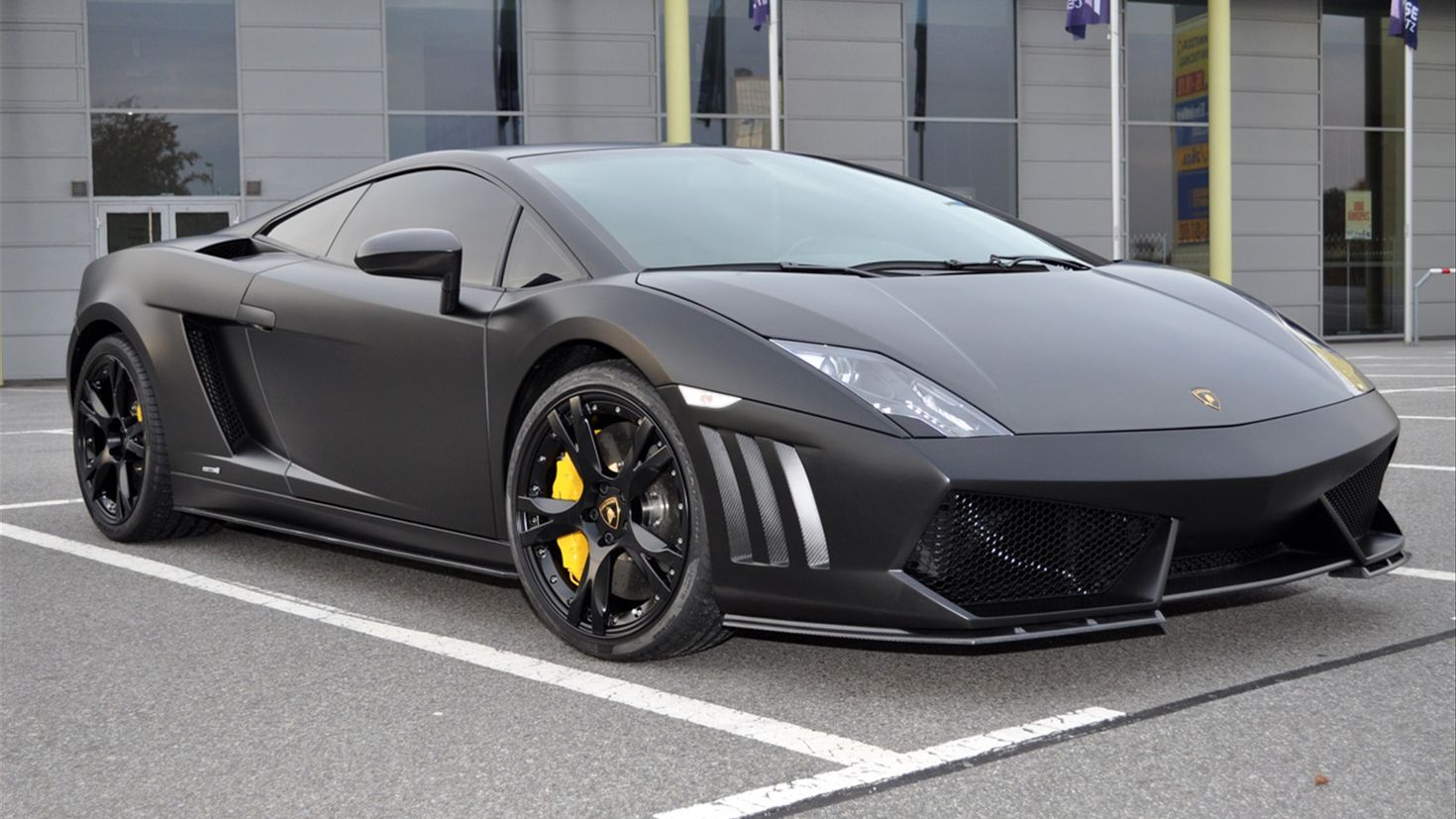 Машина Lamborghini Gallardo