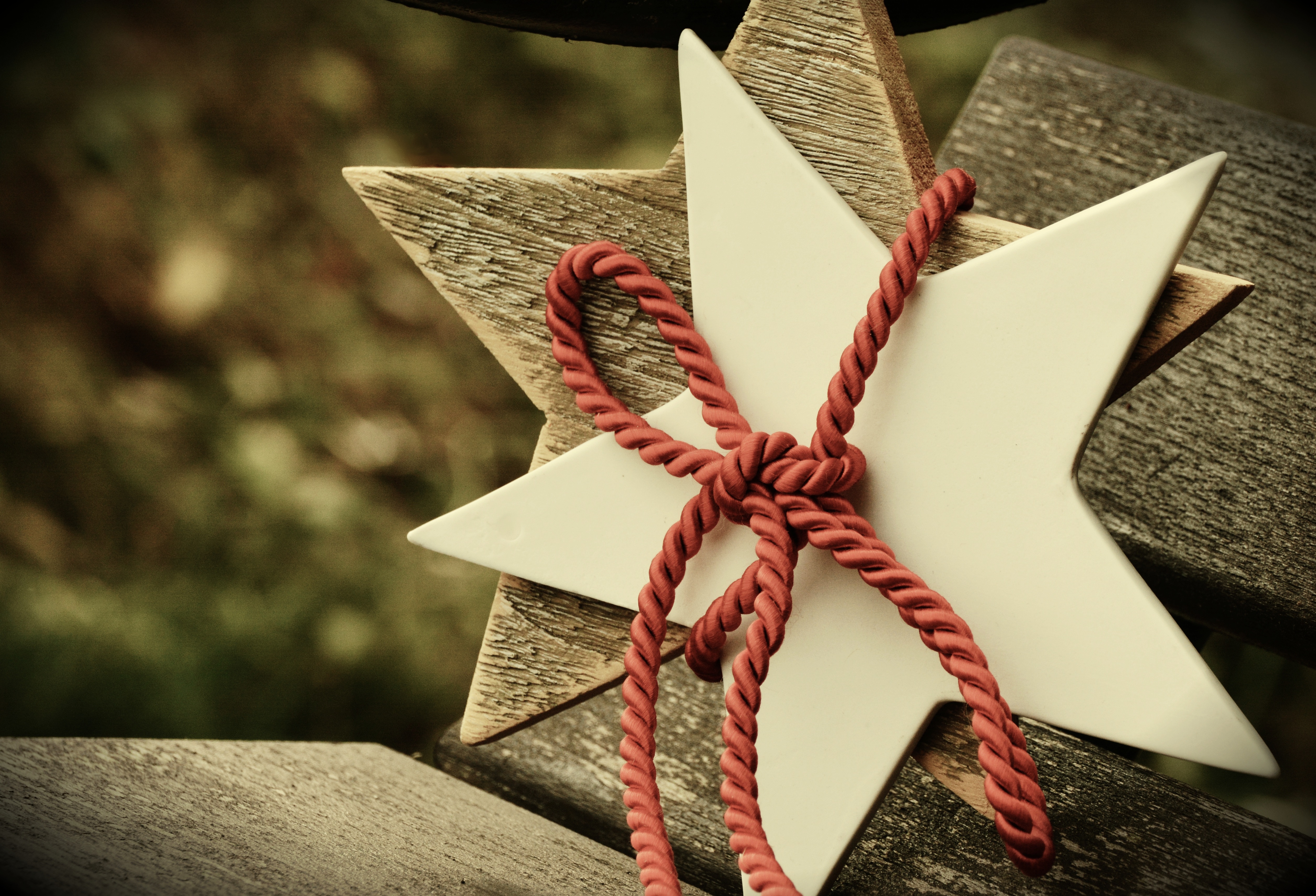 Download mobile wallpaper Rope, Star, Holidays, Christmas for free.