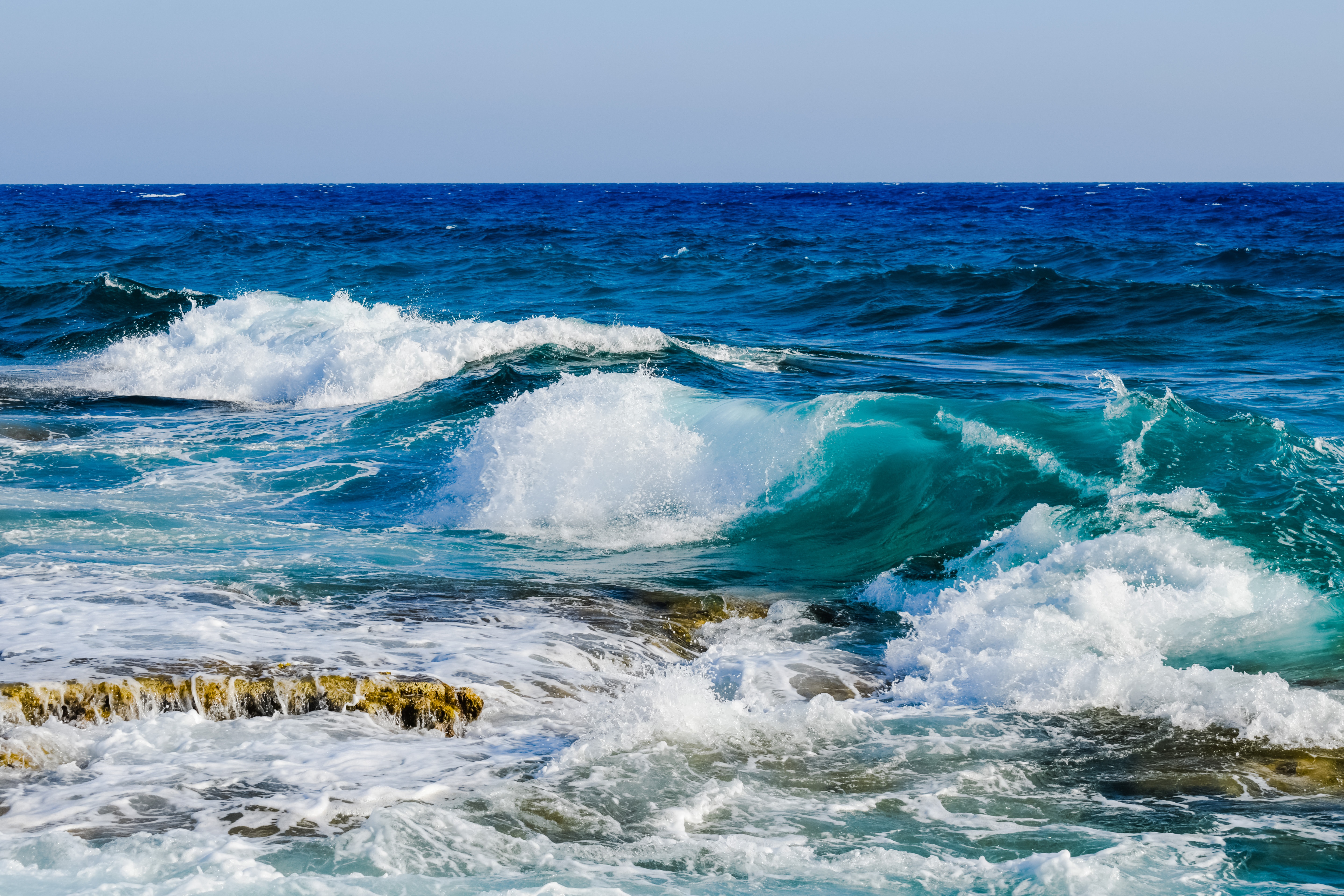 Free download wallpaper Stones, Foam, Nature, Ocean, Surf, Sea on your PC desktop