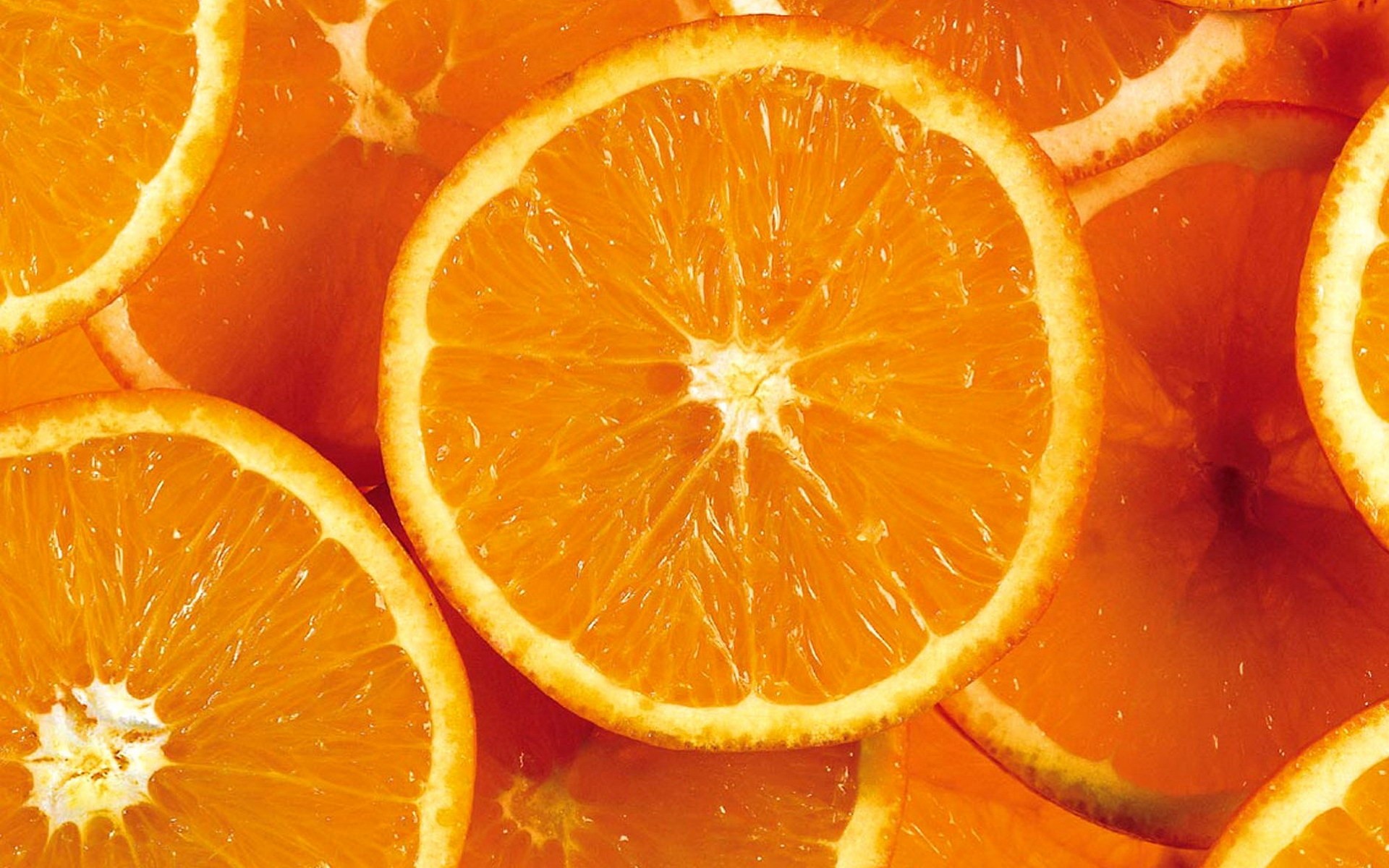 Сочная долька апельсина