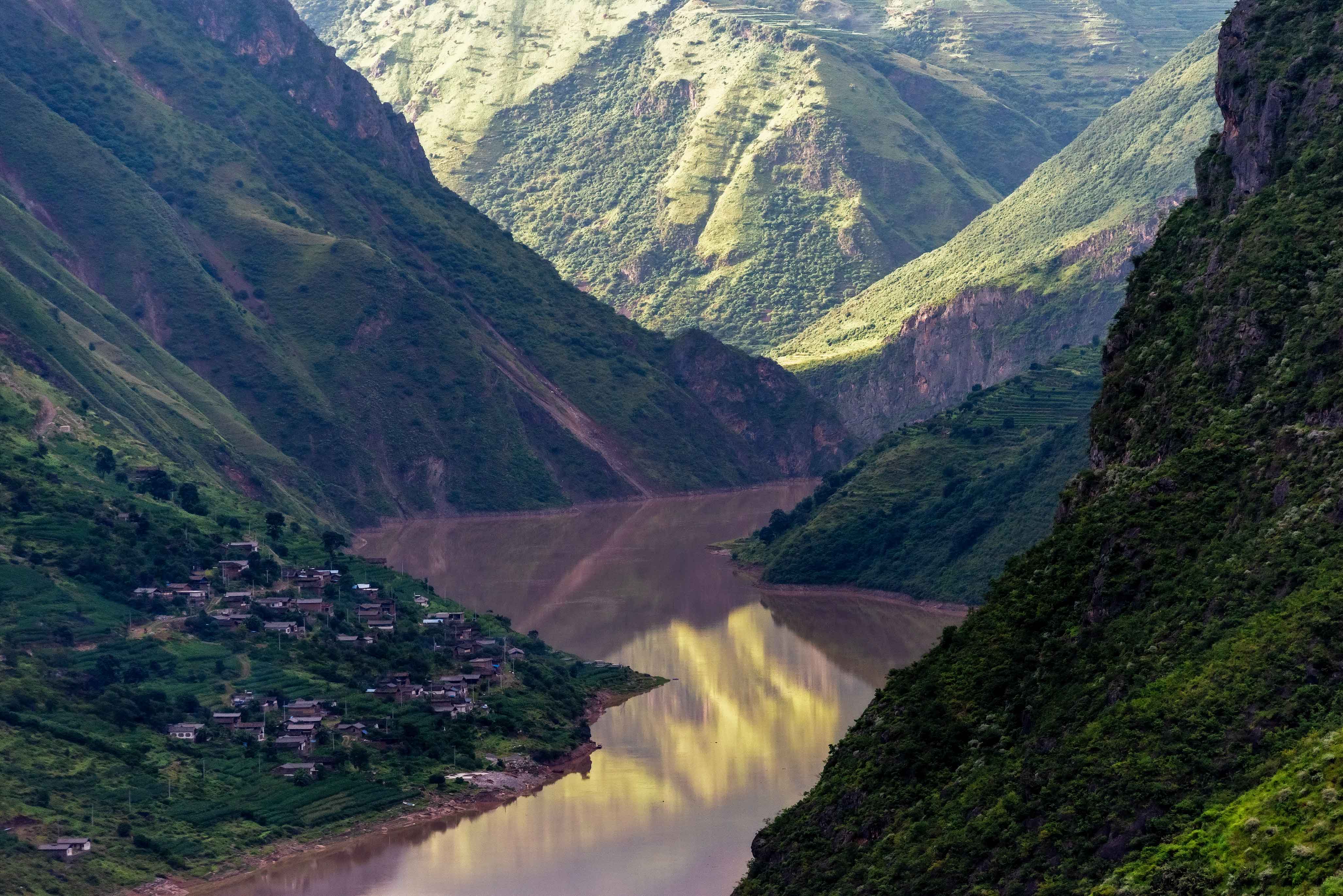 PCデスクトップに自然, 上から見る, 村, 山脈, 川, 風景画像を無料でダウンロード
