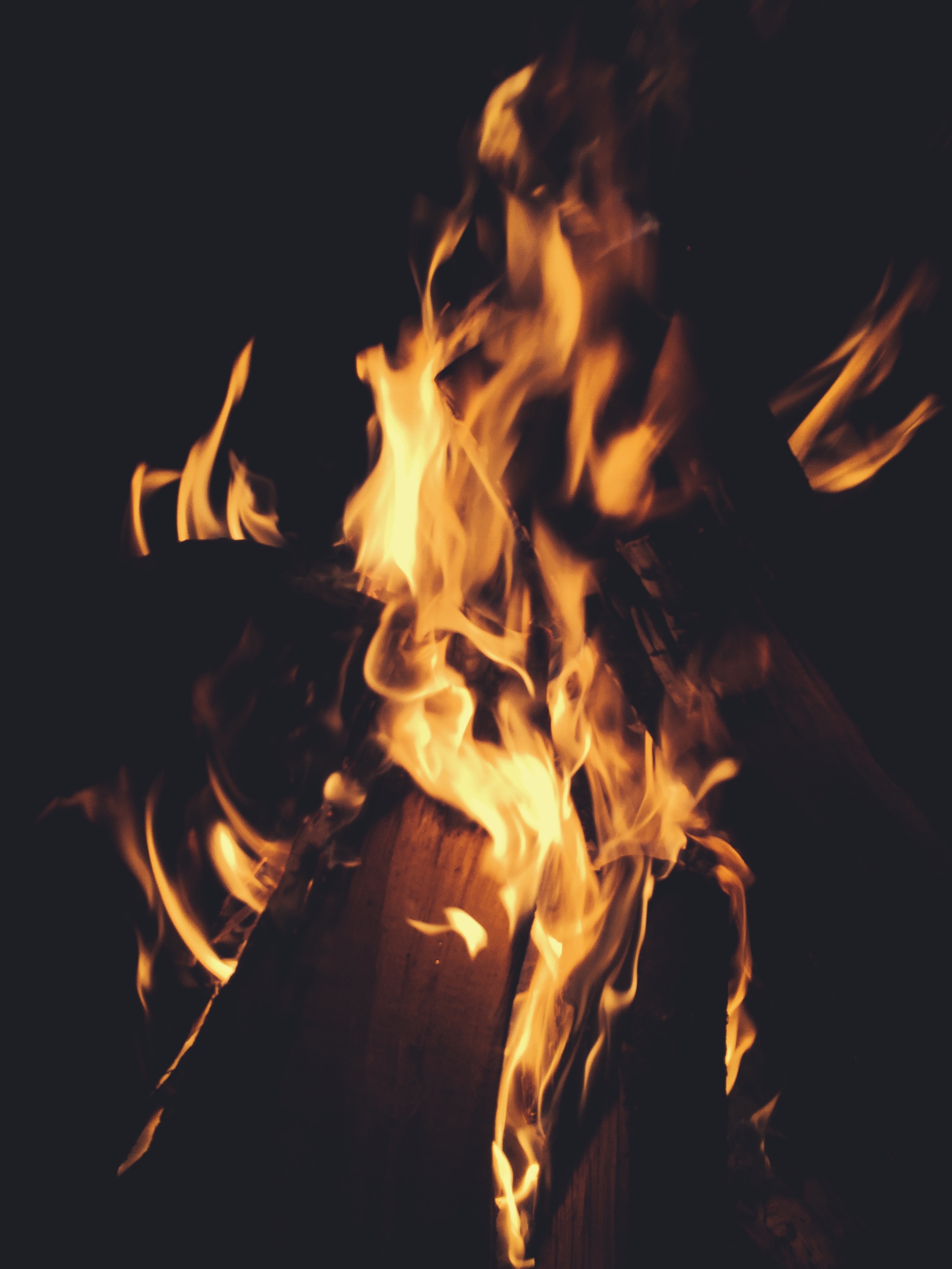 Download mobile wallpaper Flame, Bonfire, Fire, Firewood, Dark for free.