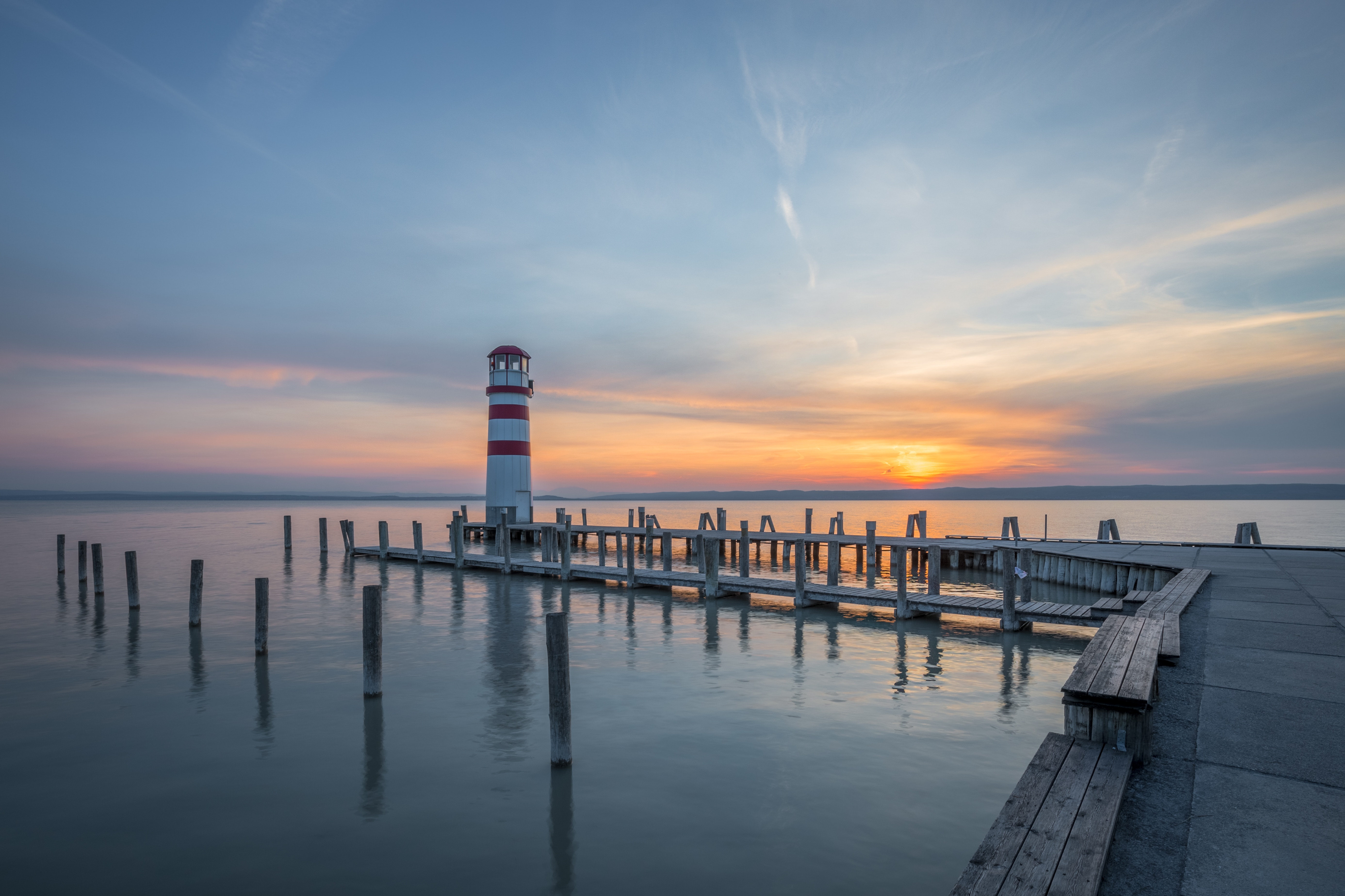 117564 Hintergrundbild herunterladen sky, natur, sunset, sea, seebrücke, pier, leuchtturm - Bildschirmschoner und Bilder kostenlos