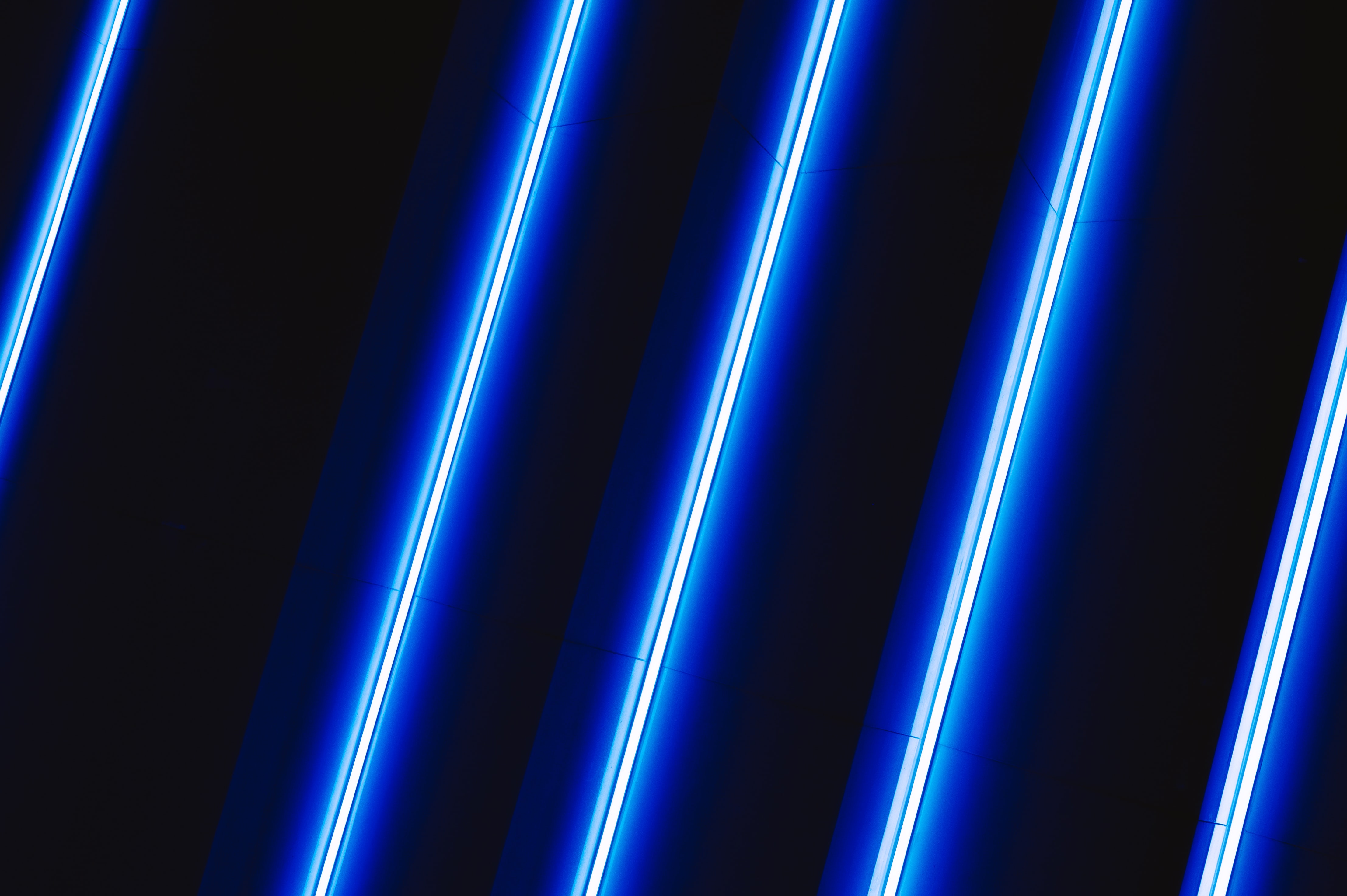 stripes, blue, dark, shine, light, neon, lamp, streaks, lamps Full HD