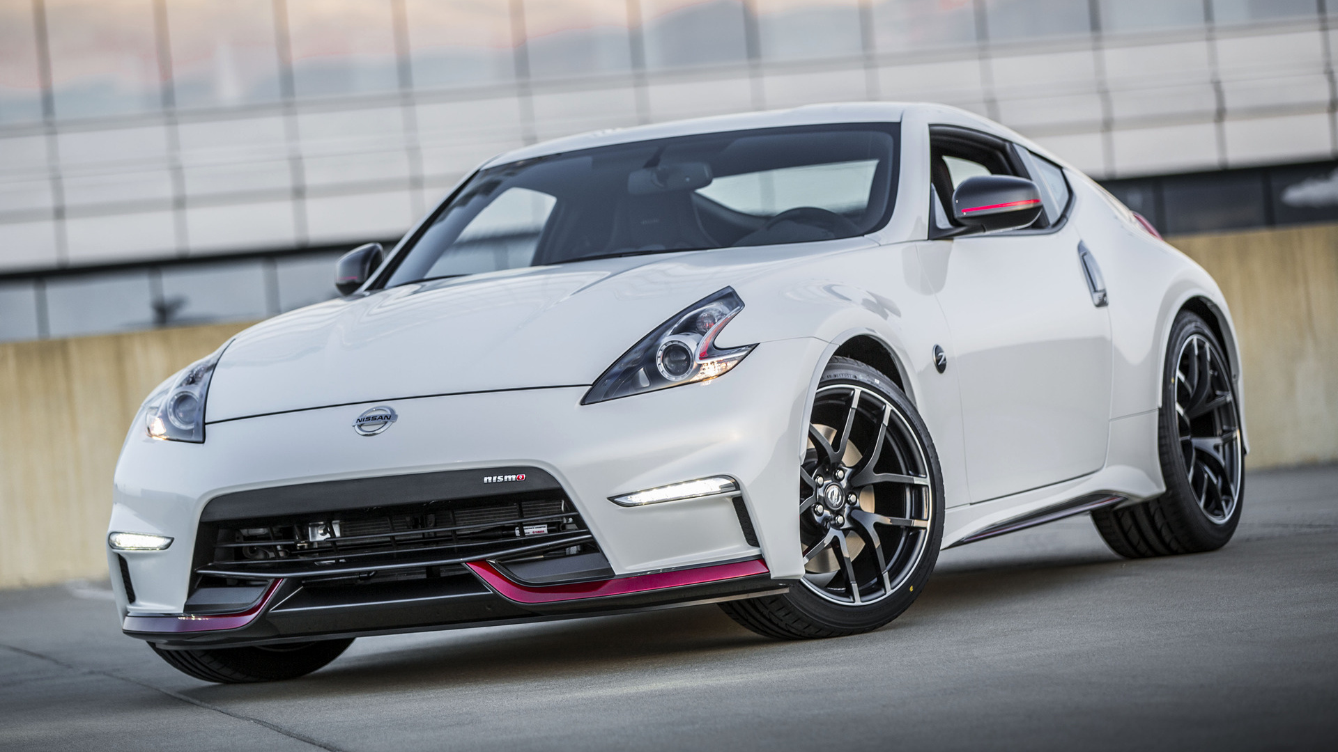 Nissan 370z White