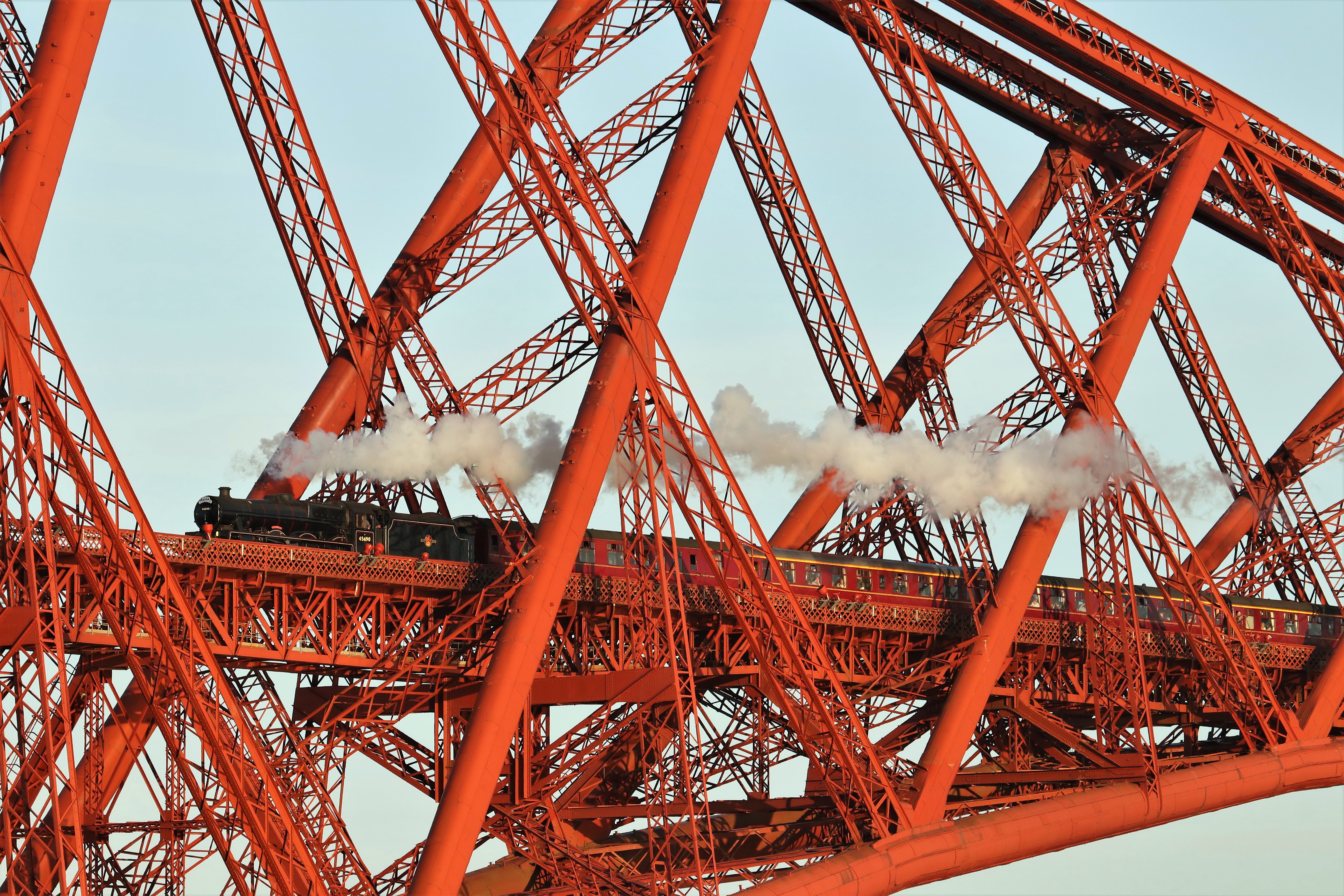 vehicles, train, bridge, edinburgh, forth bridge, scotland, smoke mobile wallpaper