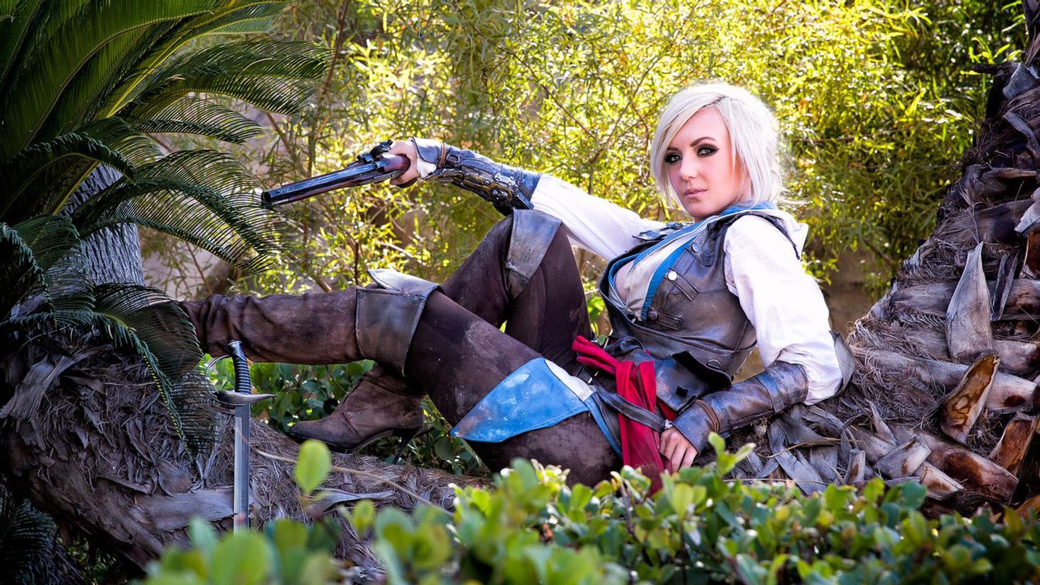 Косплей x. Джессика Нигри. Jessica Nigri Эдвард Кенуэй. Джессика Нигри Ведьмак. Jessica Nigri ассасин Крид.