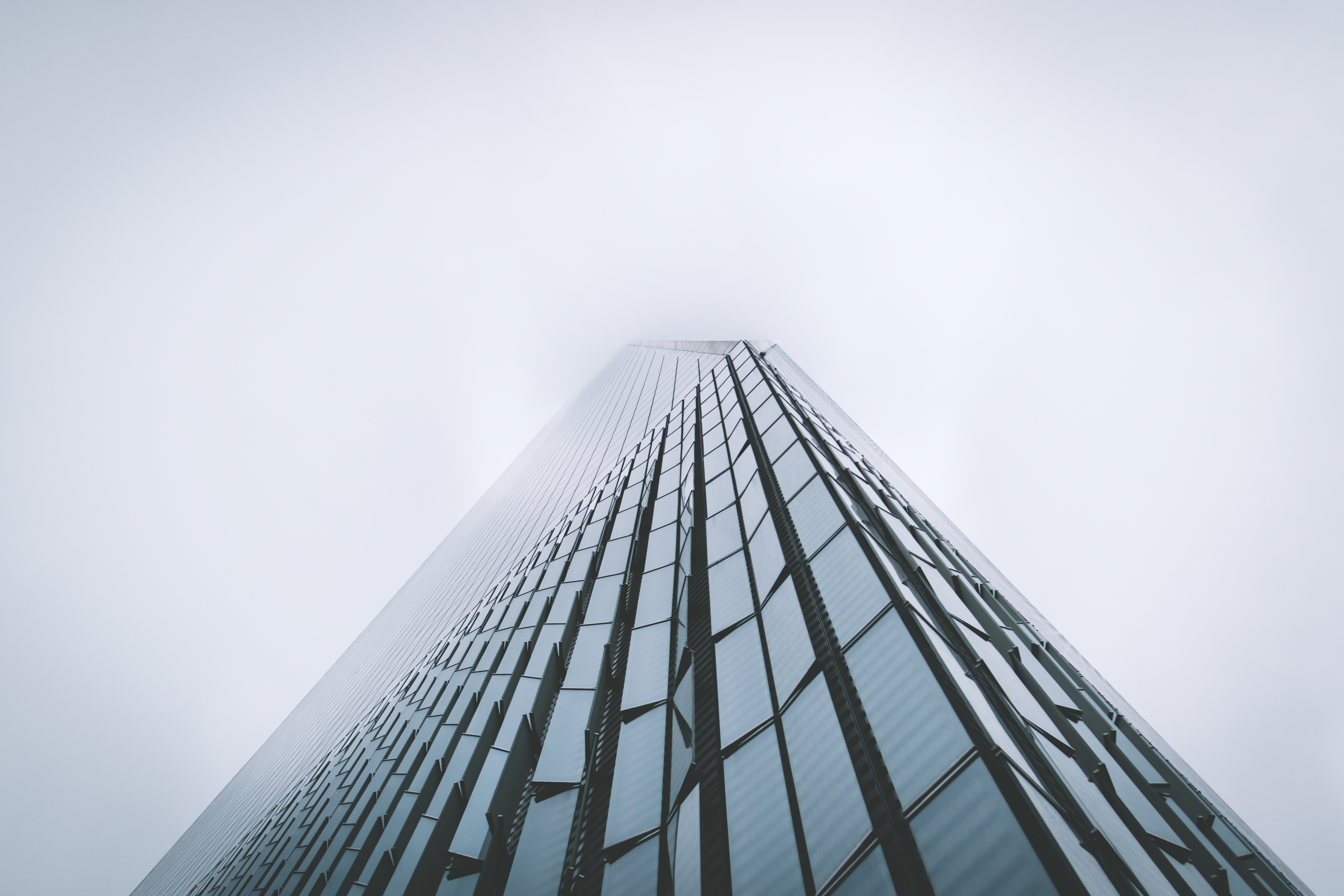 Download mobile wallpaper Fog, Building, Skyscraper, Minimalism for free.
