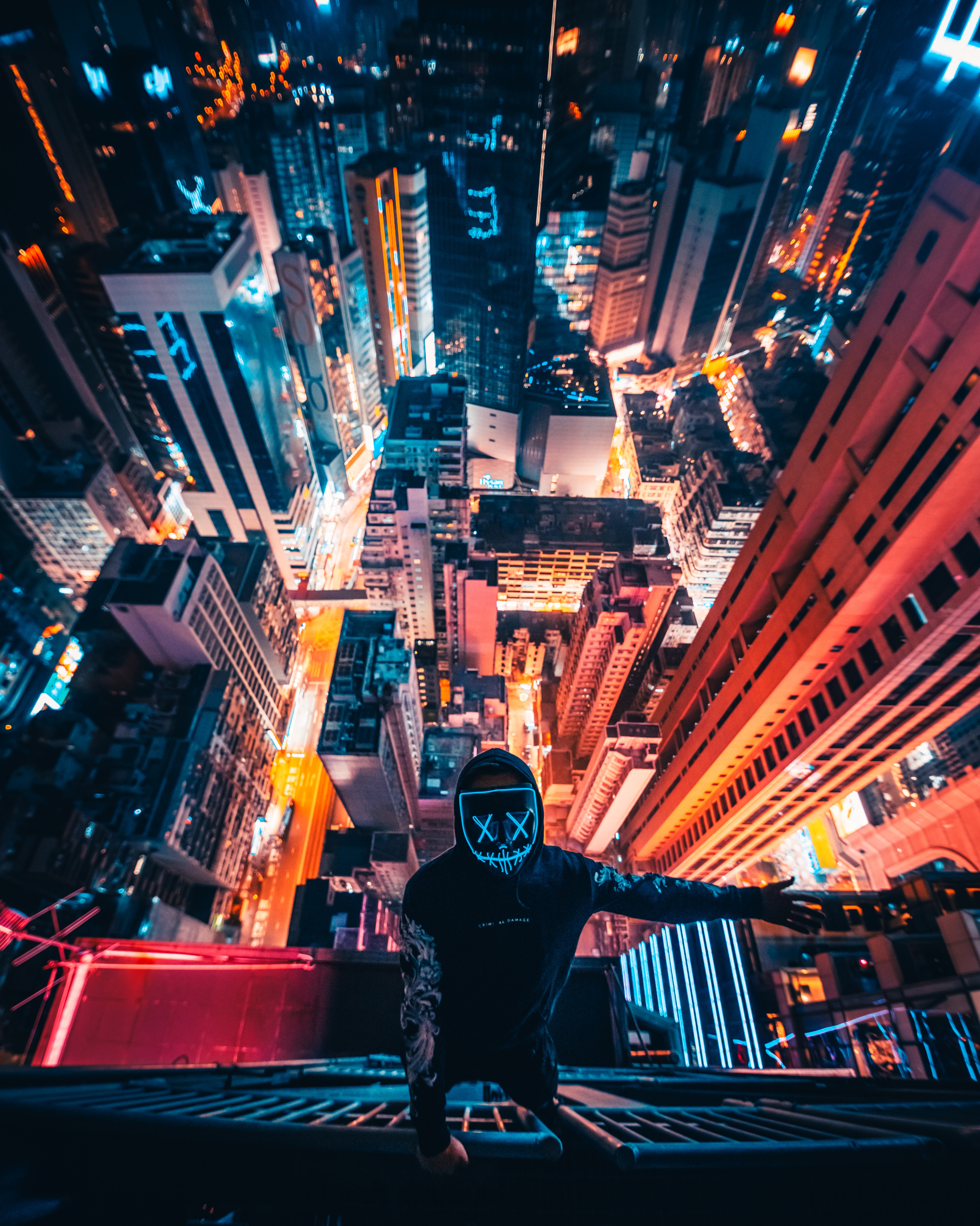 overview, review, cities, night, skyscrapers, height, human, person Smartphone Background