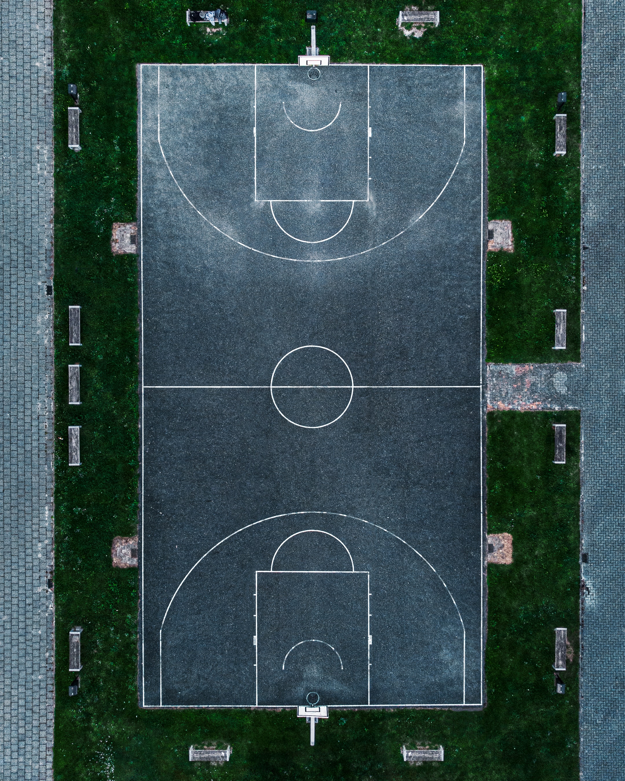 102485 descargar fondo de pantalla baloncesto, cancha de básquetbol, patio de baloncesto, deportes, vista desde arriba, patio de recreo, plataforma: protectores de pantalla e imágenes gratis