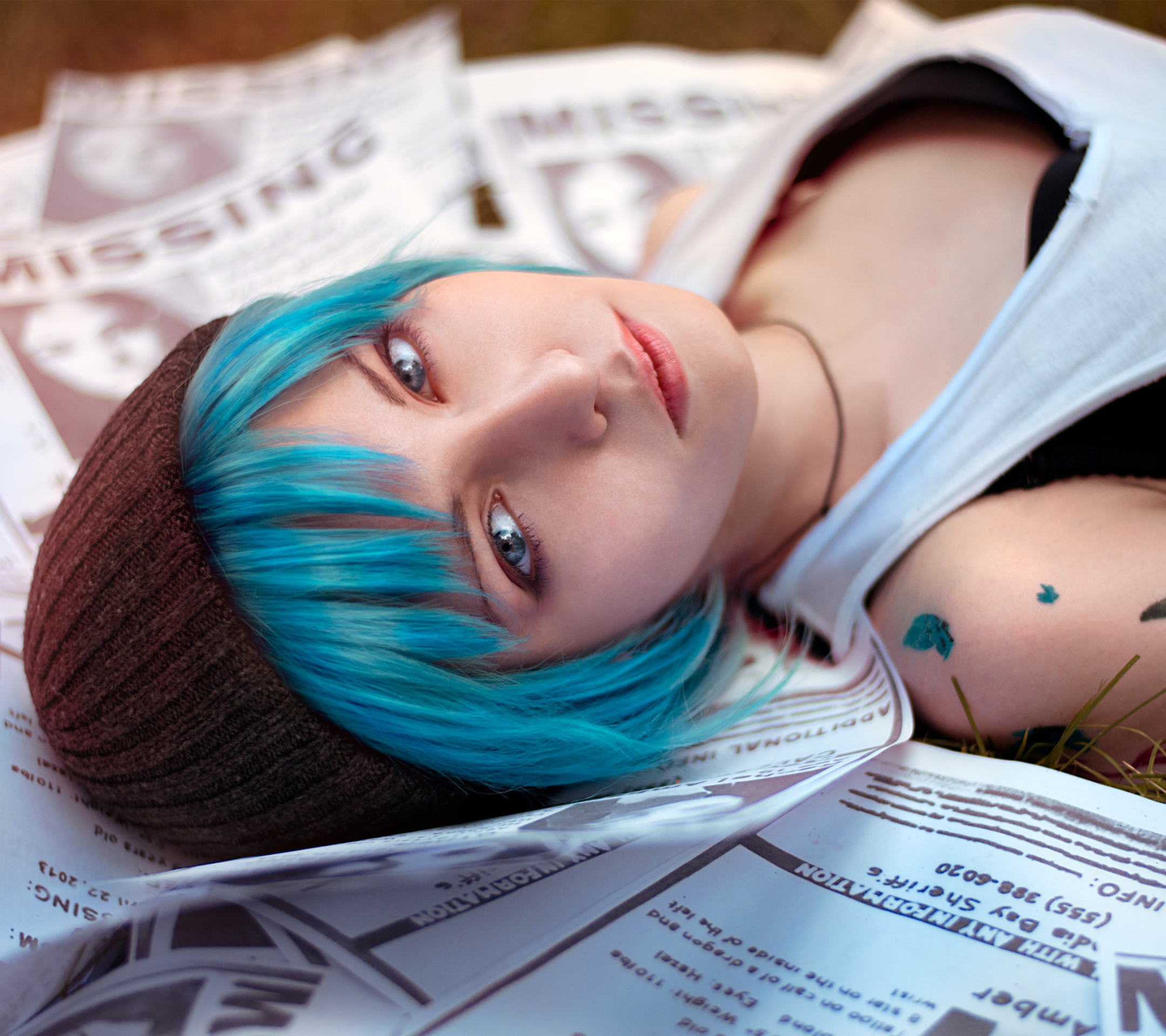video game, cosplay, hat, tattoo, life is strange, newspaper, chloe price, blue hair wallpaper for mobile