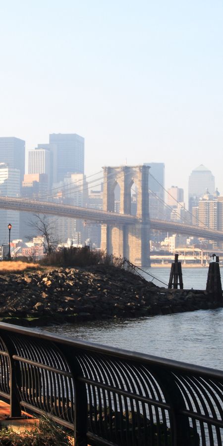 Brooklyn made. Город на воде США. Киев небоскребы и мосты. Жизнь под мостом в Америке. Штаты дом под мостом.