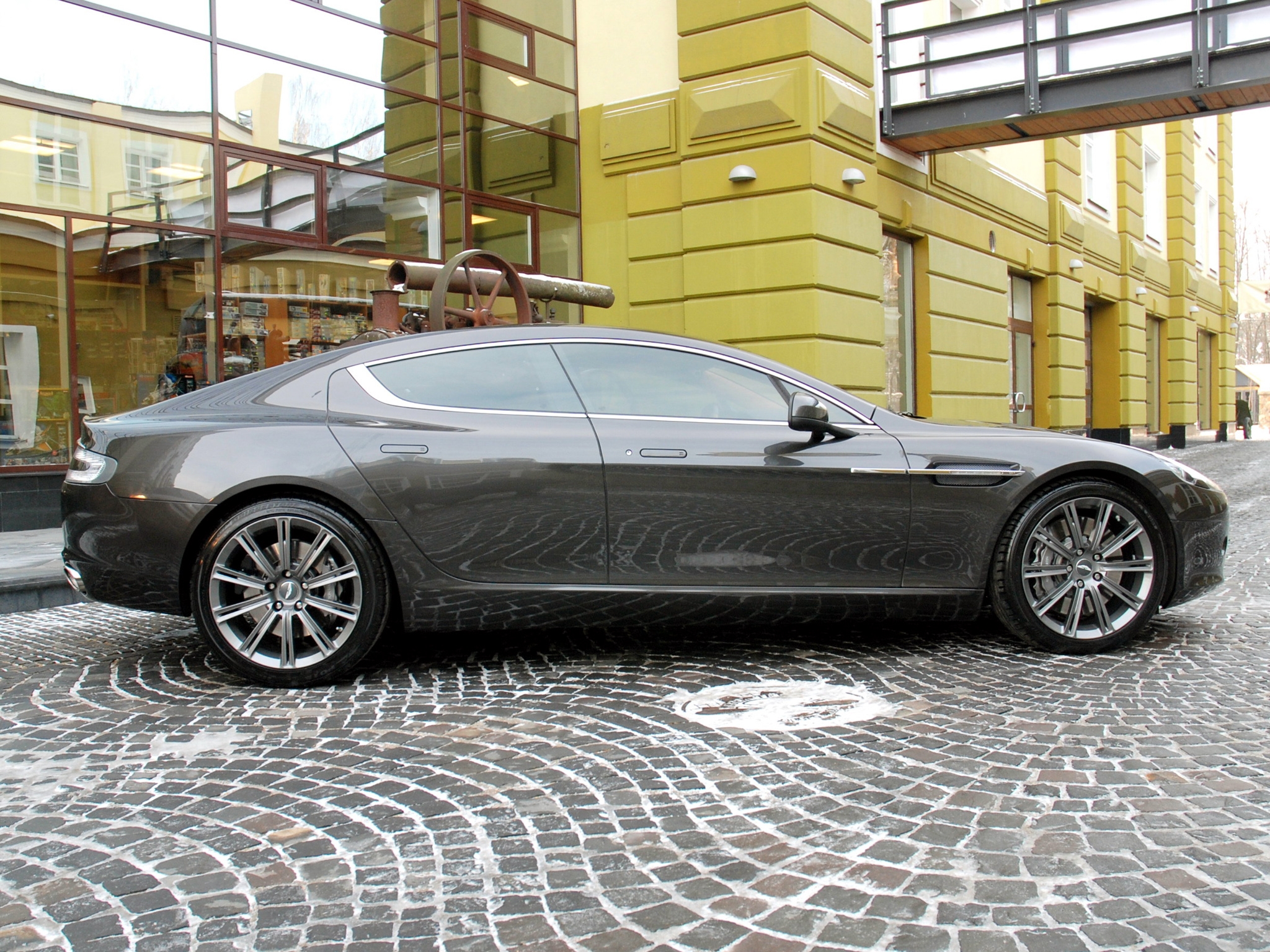 aston martin, cars, building, grey, side view, 2011, rapide HD wallpaper