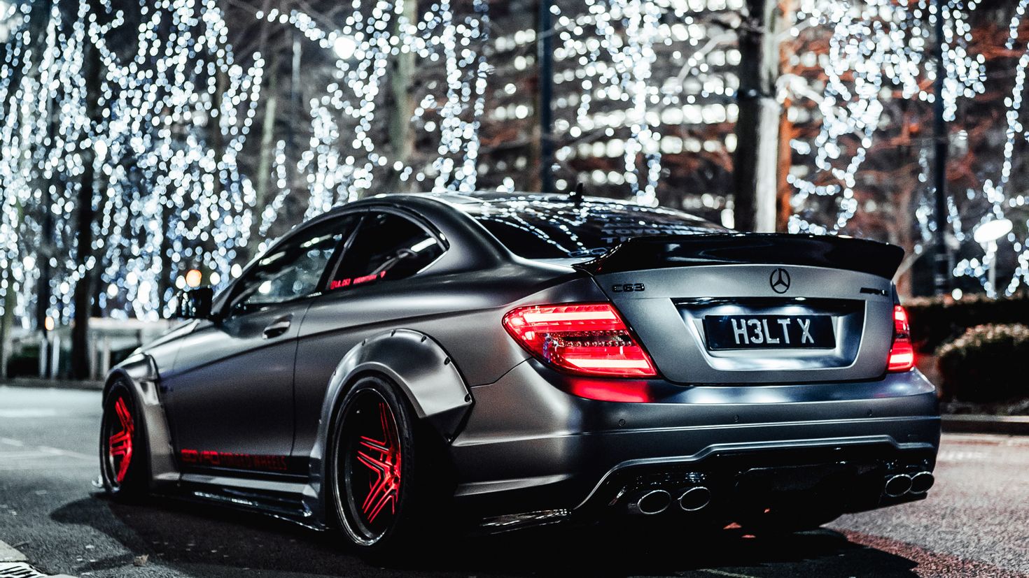 6.3 машина. Мерседес с63 АМГ 4к. Мерседес АМГ 63. Mercedes Benz c63 AMG. Mercedes c63 AMG Tuning.