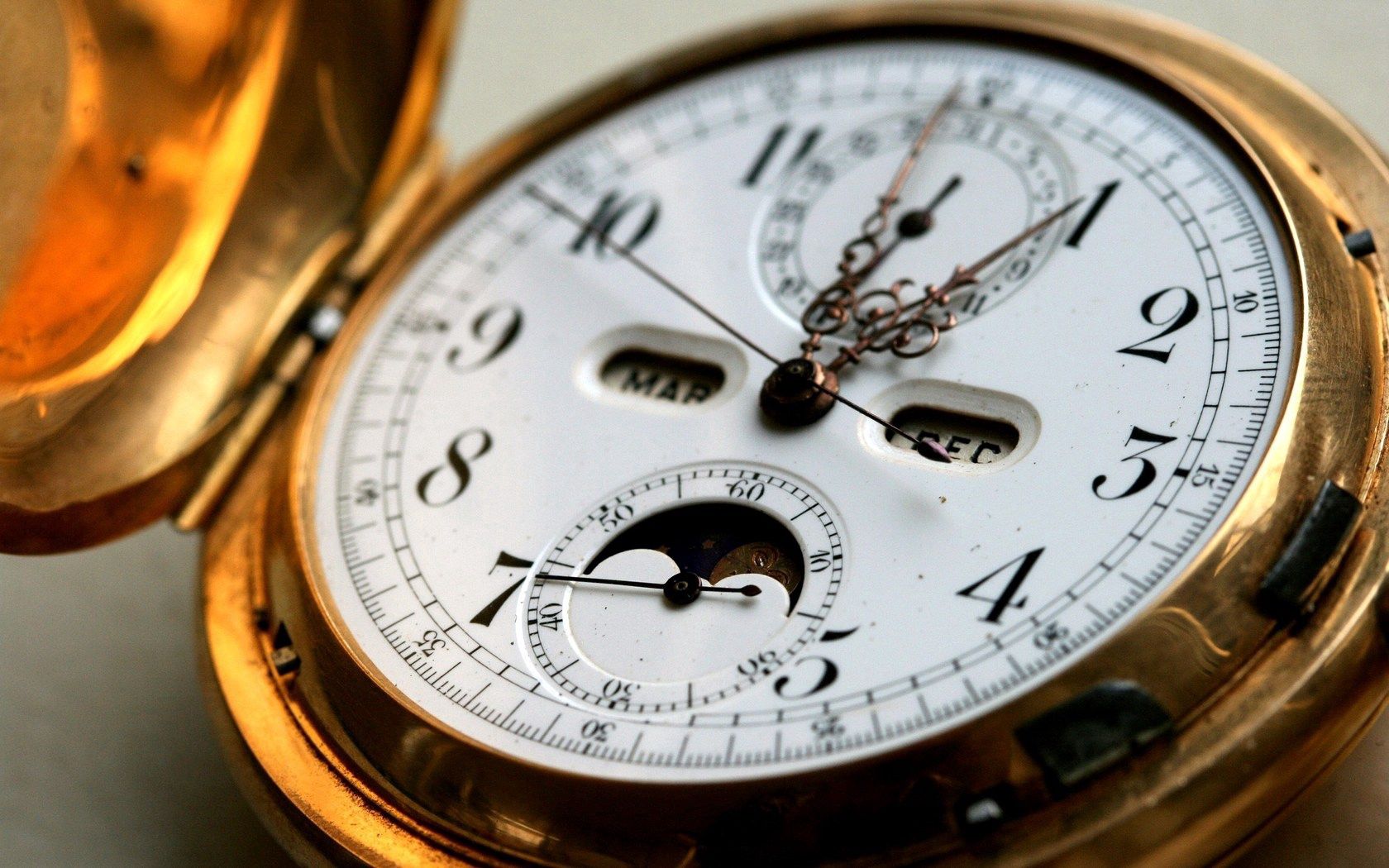 128633 скачать картинку карманные часы, стиль, дизайн, разное, металл, декорация, украшение - обои и заставки бесплатно