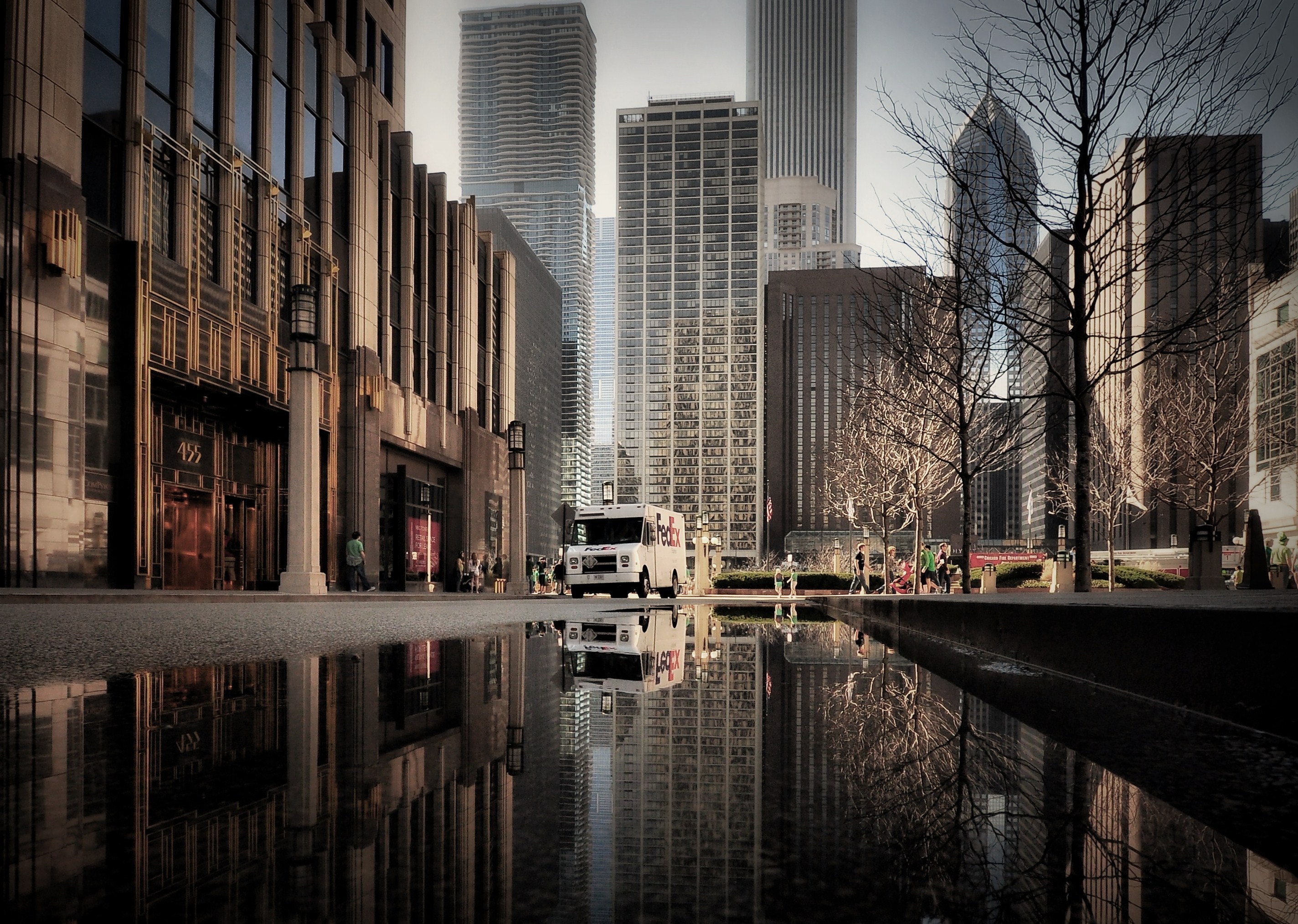 cities, chicago, puddles, bus, illinois HD wallpaper