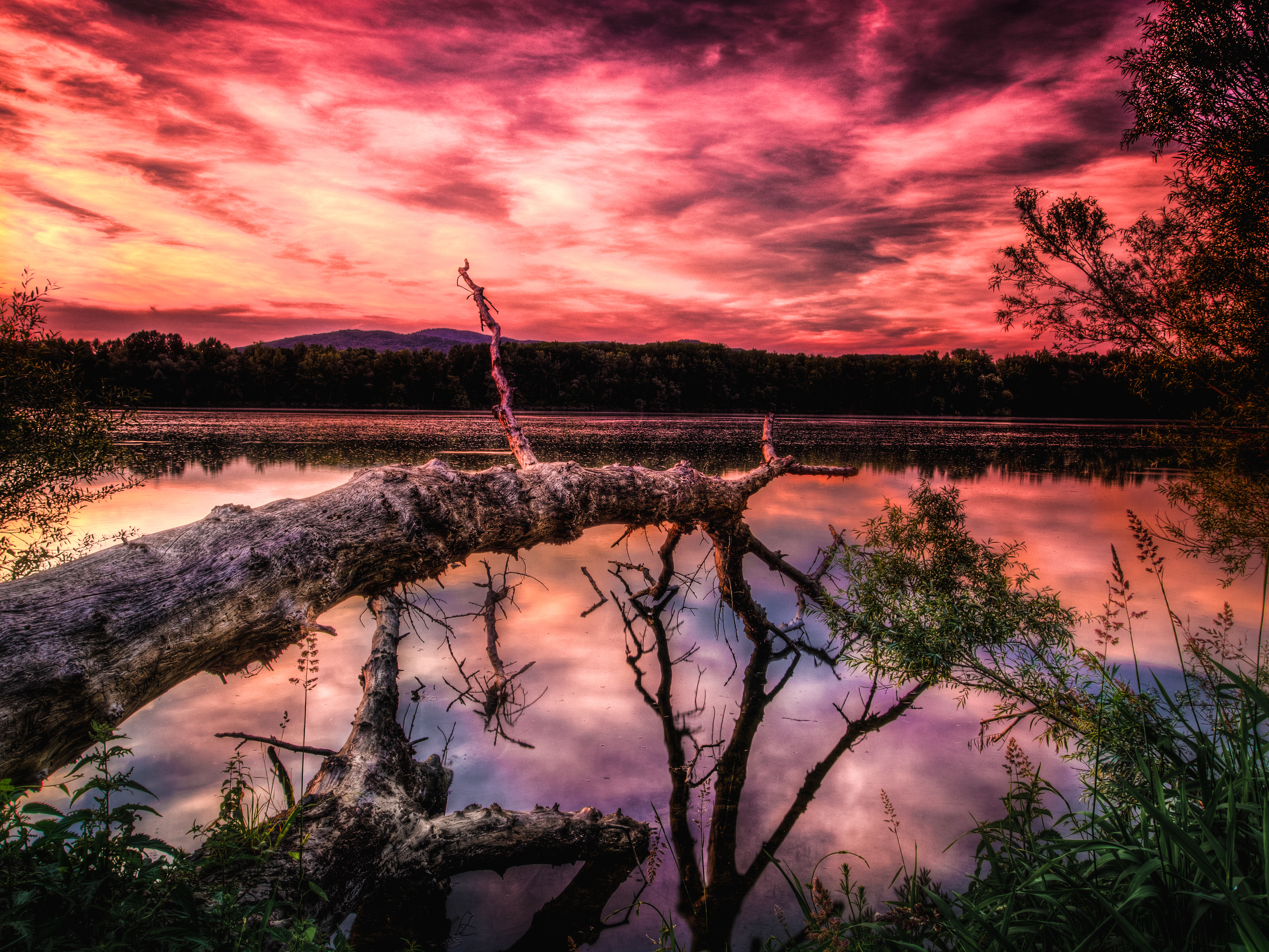 Free download wallpaper Landscape, Nature, Sunset, Sky, Pink, Mountain, Lake, Reflection, Tree, Earth, Cloud on your PC desktop