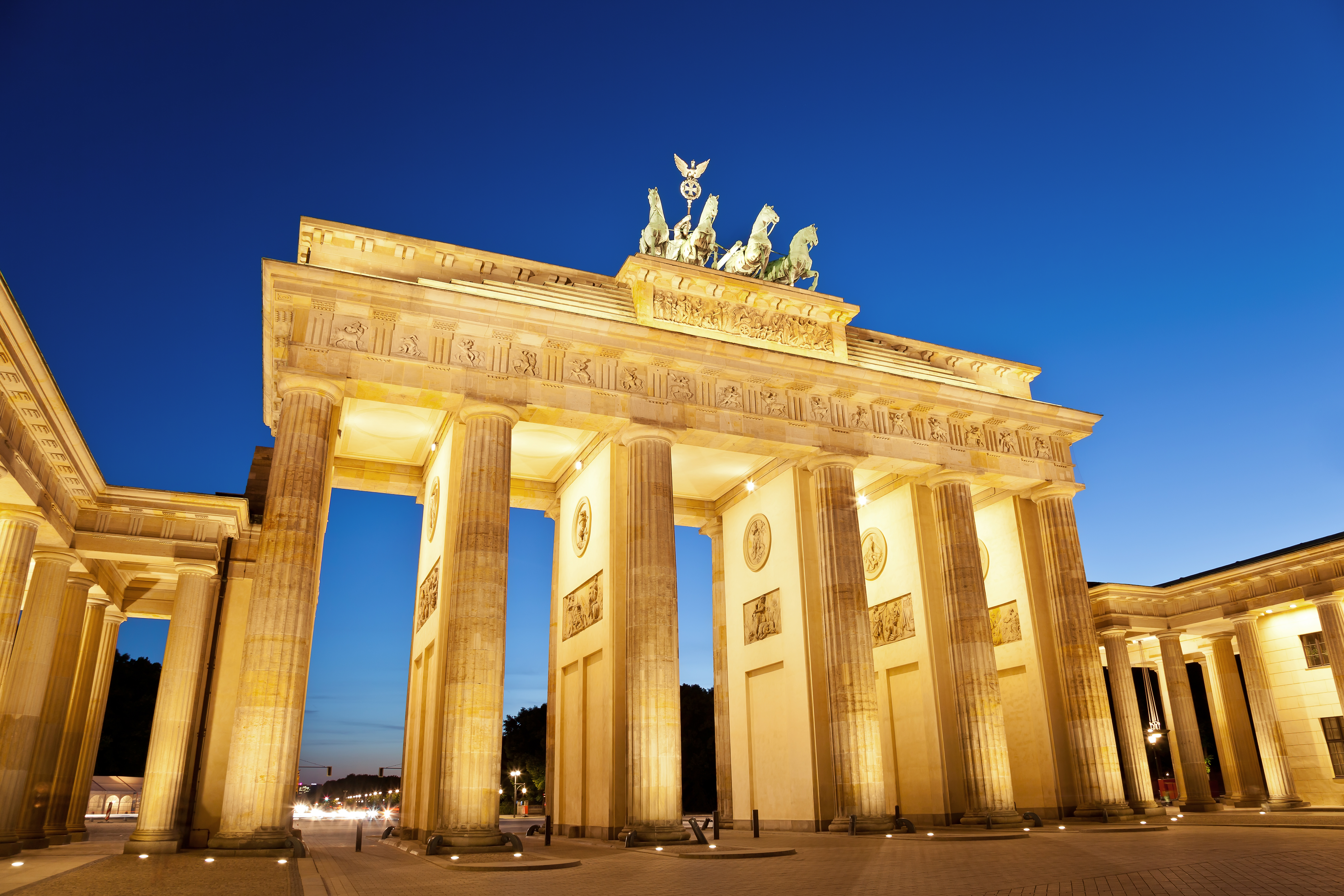 1524855壁紙のダウンロードマンメイド, ブランデンブルク門, ベルリン, ドイツ, 記念碑, モニュメント-スクリーンセーバーと写真を無料で