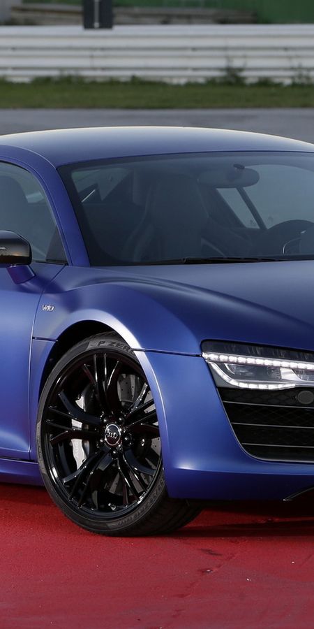 Audi r8 v10 Plus 2012