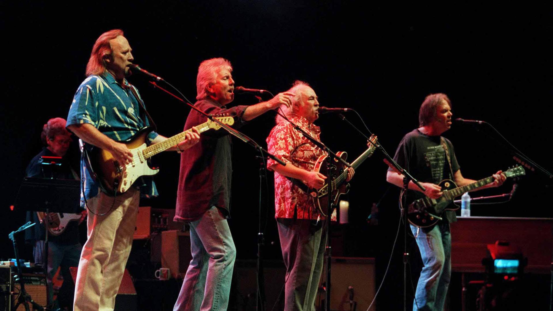 Stills nash young. Crosby, stills & Nash. Crosby, stills & Nash Crosby, stills & Nash. Crosby,stills & Nash 2012 - CSN 2012. Кросби рок группа.