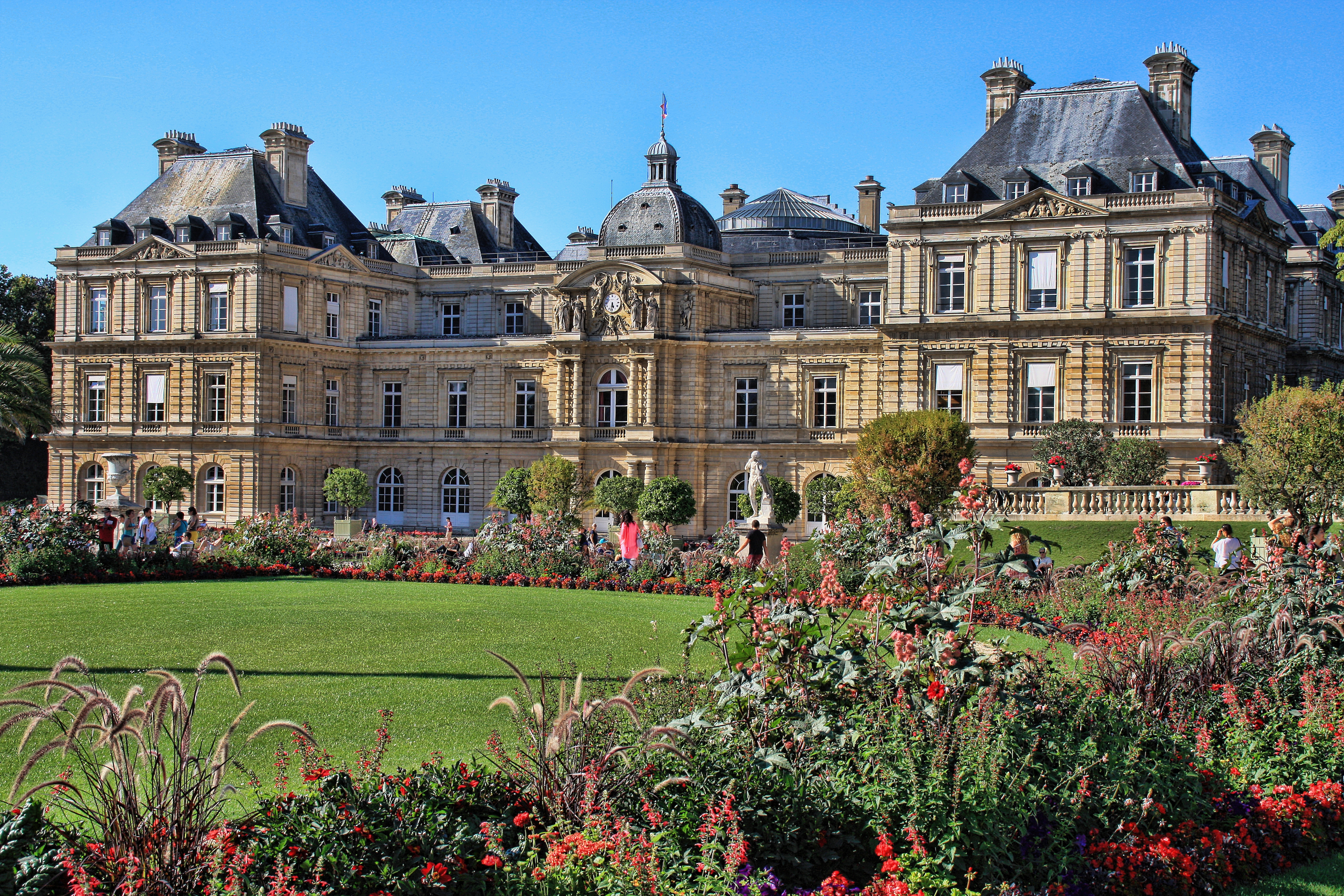 Download mobile wallpaper Paris, France, Garden, Palace, Man Made, Luxembourg Palace, Palaces for free.