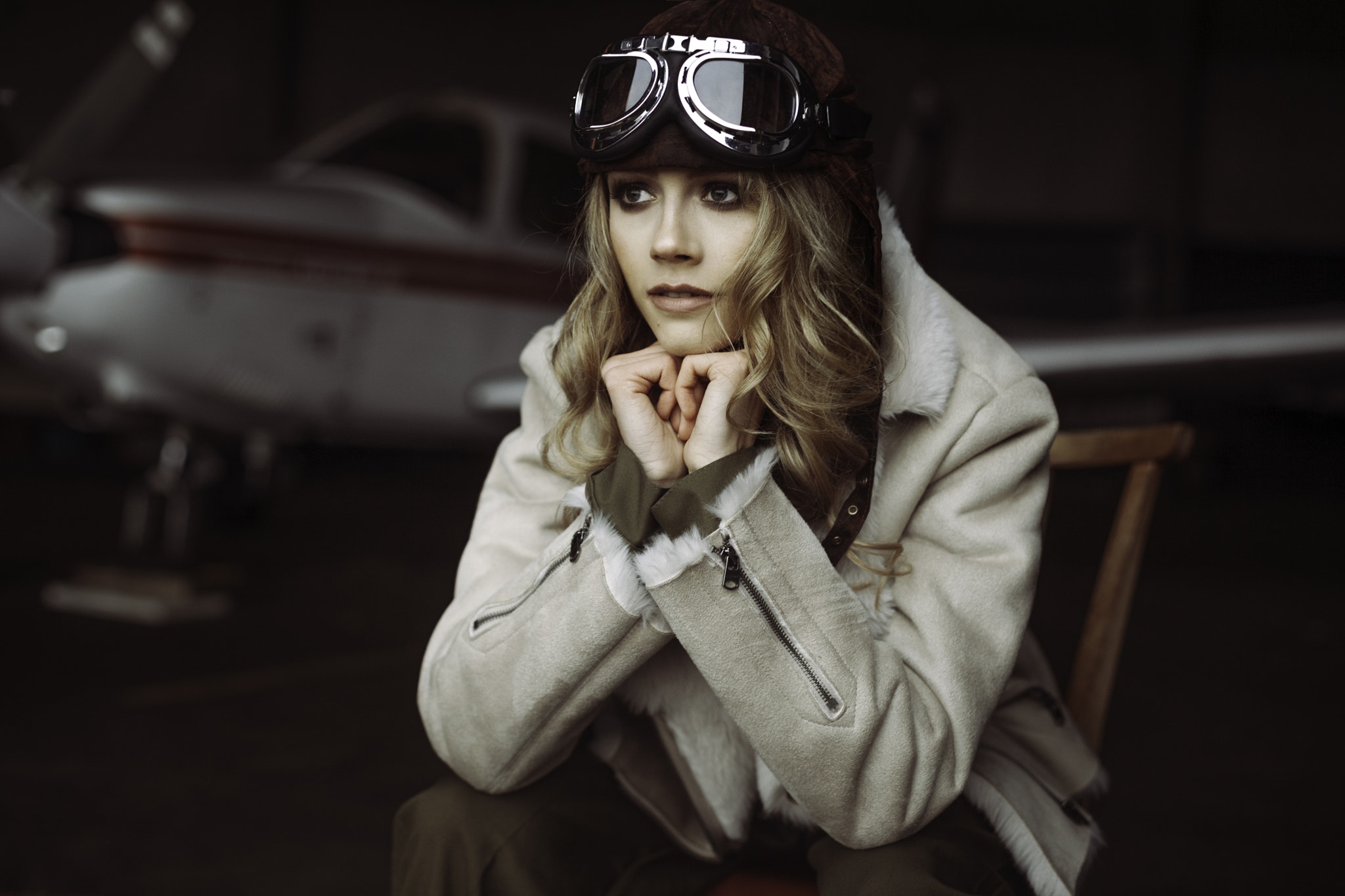 women, model, aviator helmet, blonde, depth of field phone background