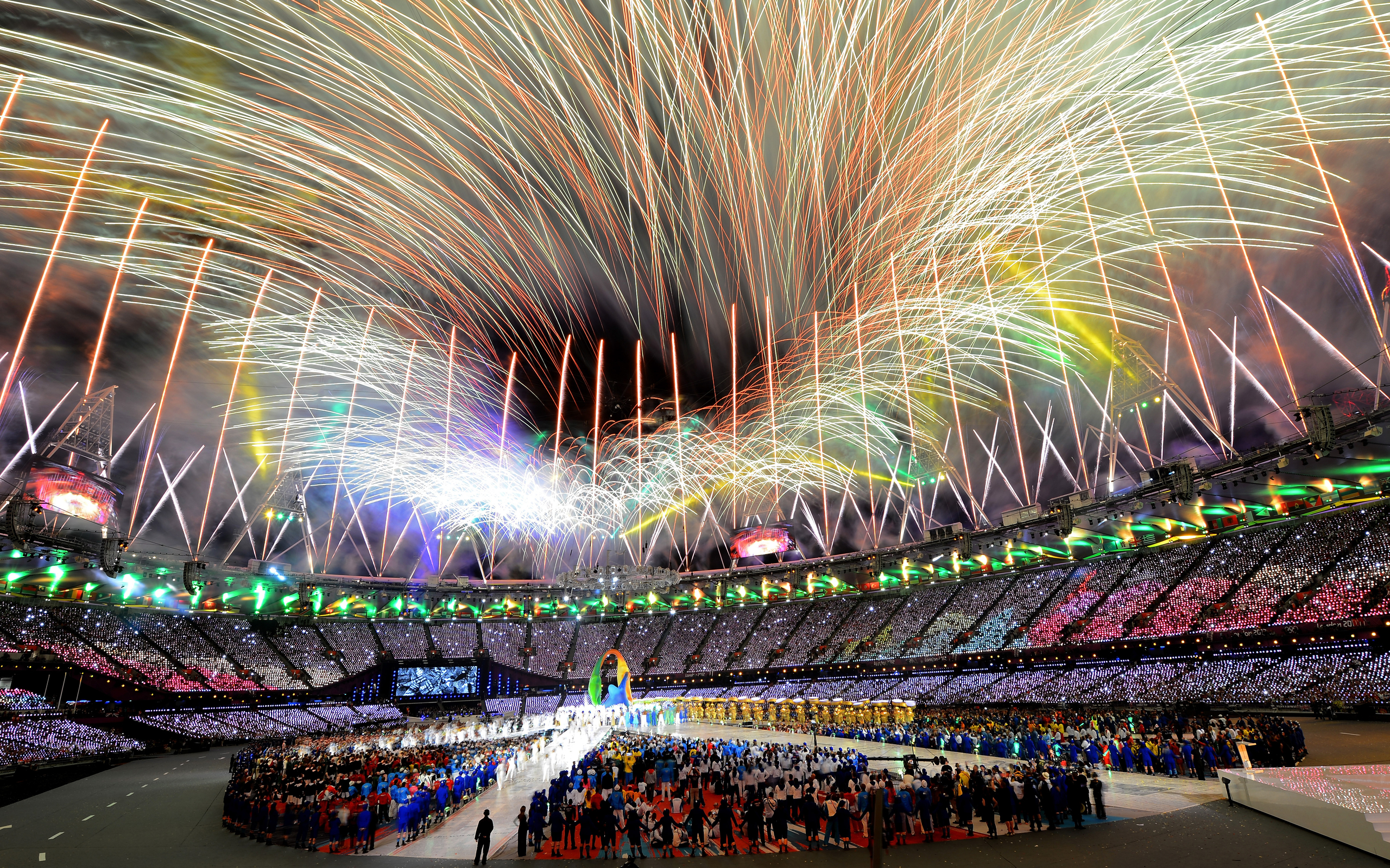 539589画像をダウンロードスポーツ, オリンピック競技, 花火, ロンドン, オリンピック, スタジアム-壁紙とスクリーンセーバーを無料で