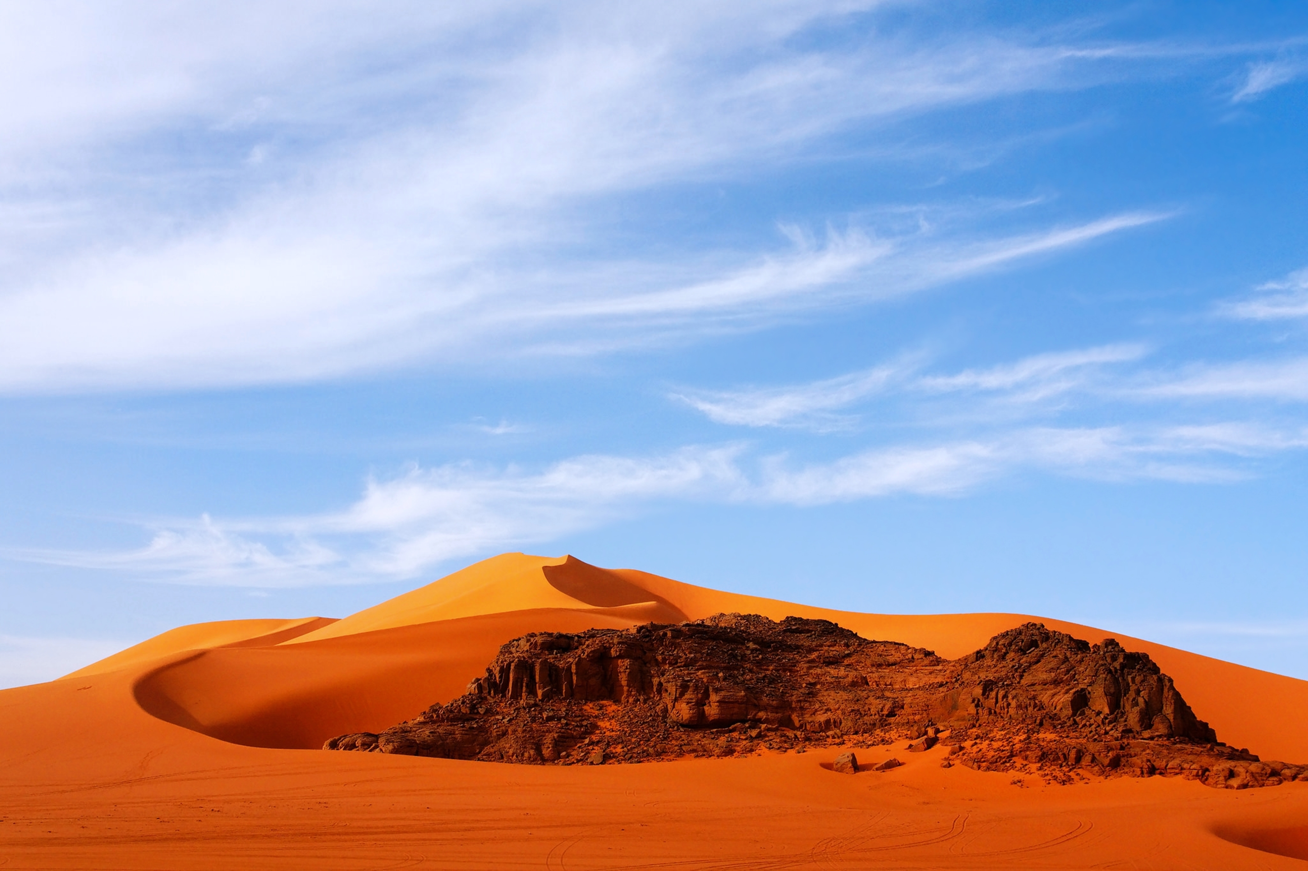 905705 descargar fondo de pantalla tierra/naturaleza, desierto, áfrica, argelia, duna, sáhara, arena: protectores de pantalla e imágenes gratis