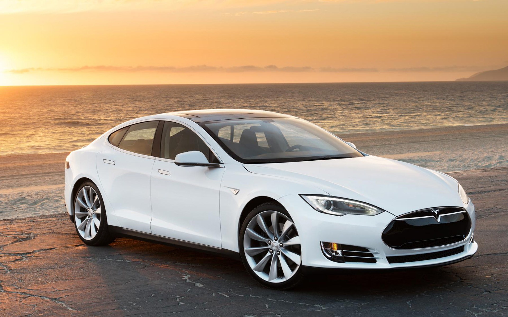 Laden Sie Tesla Modell S HD-Desktop-Hintergründe herunter