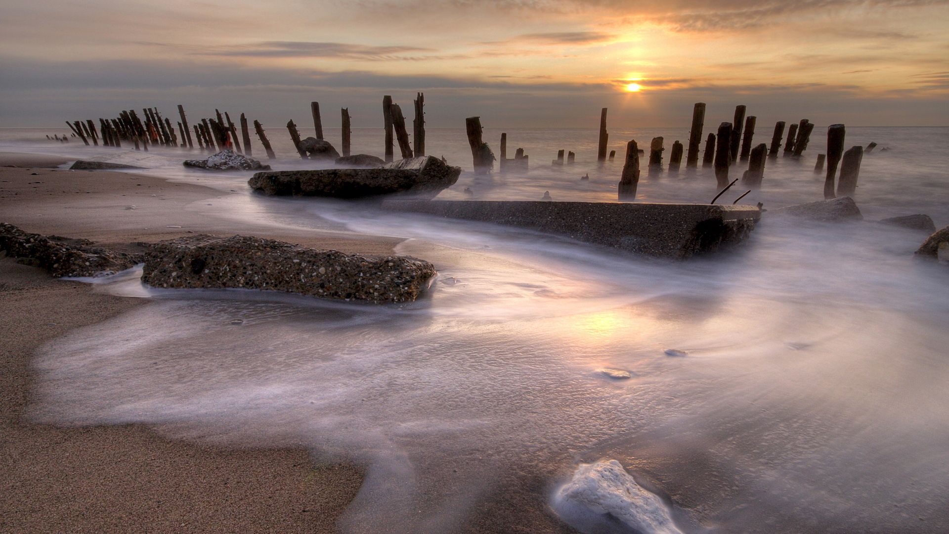 nature, sunset, shore, bank, foam, stakes, pegging Full HD