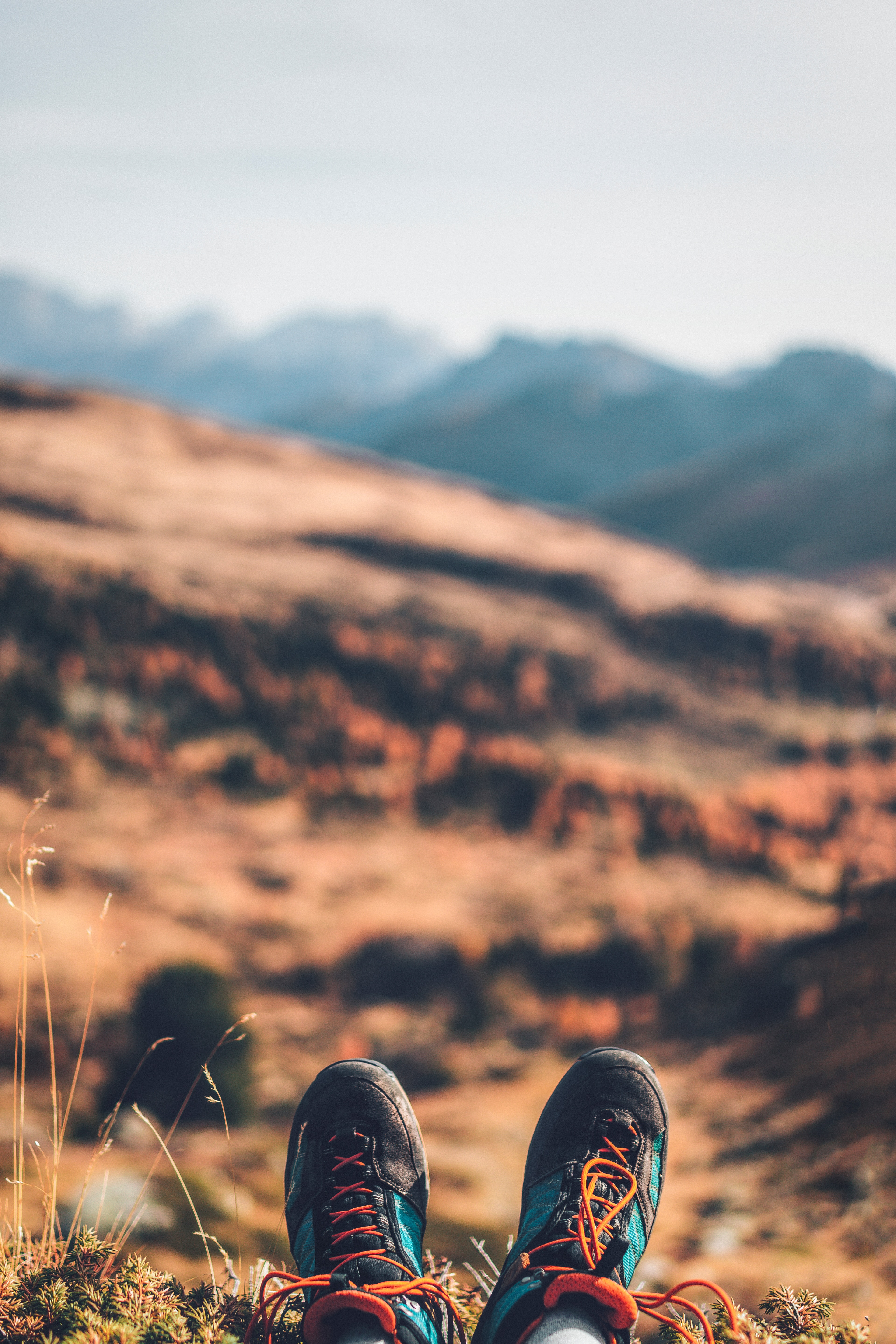 relaxation, nature, mountains, miscellanea, miscellaneous, legs, sneakers, rest